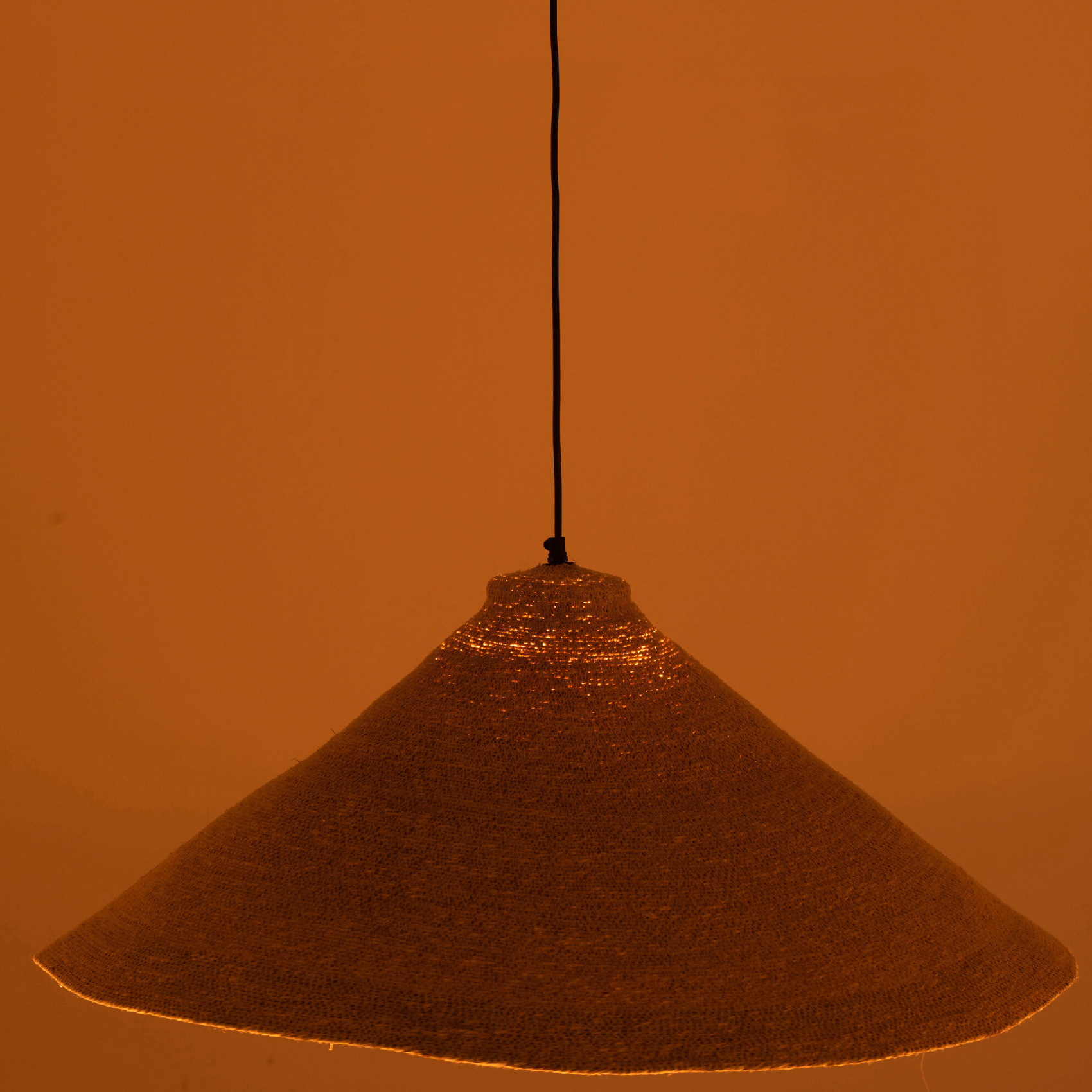 Suspension cône en jonc de mer — vue 3