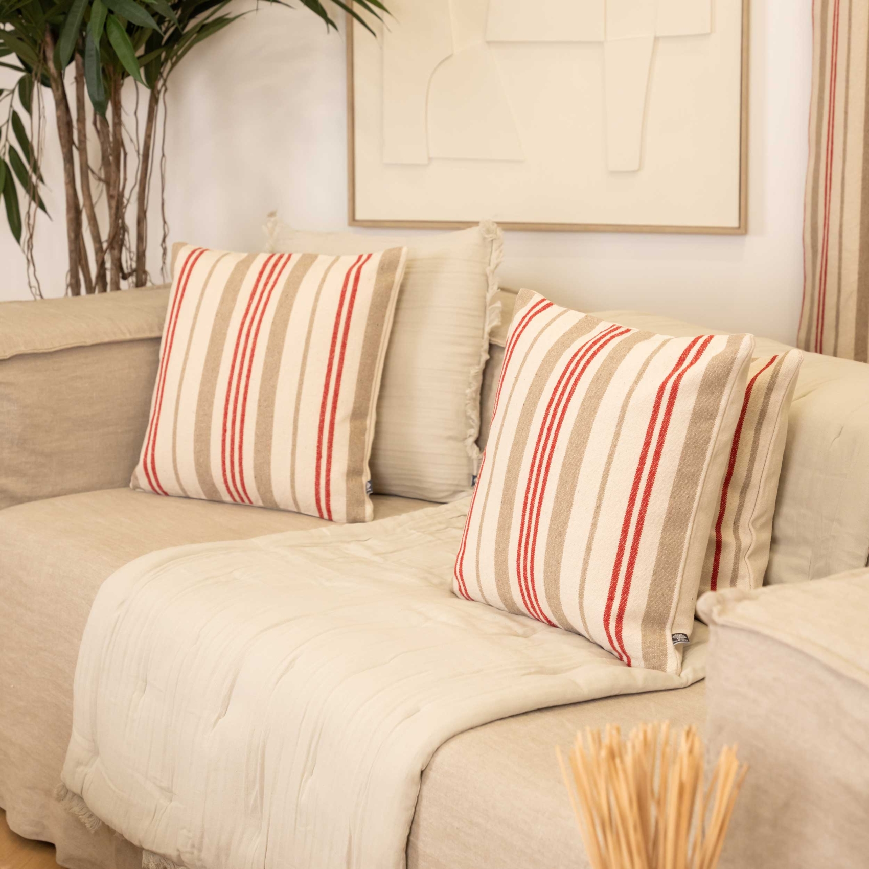 Coussin décoratif matelassé à rayures en toile canevas — vue 3