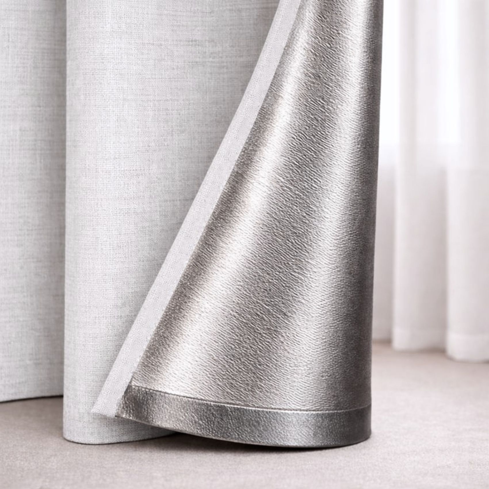 Tissu occultant et isolant thermique métallisé — vue 3
