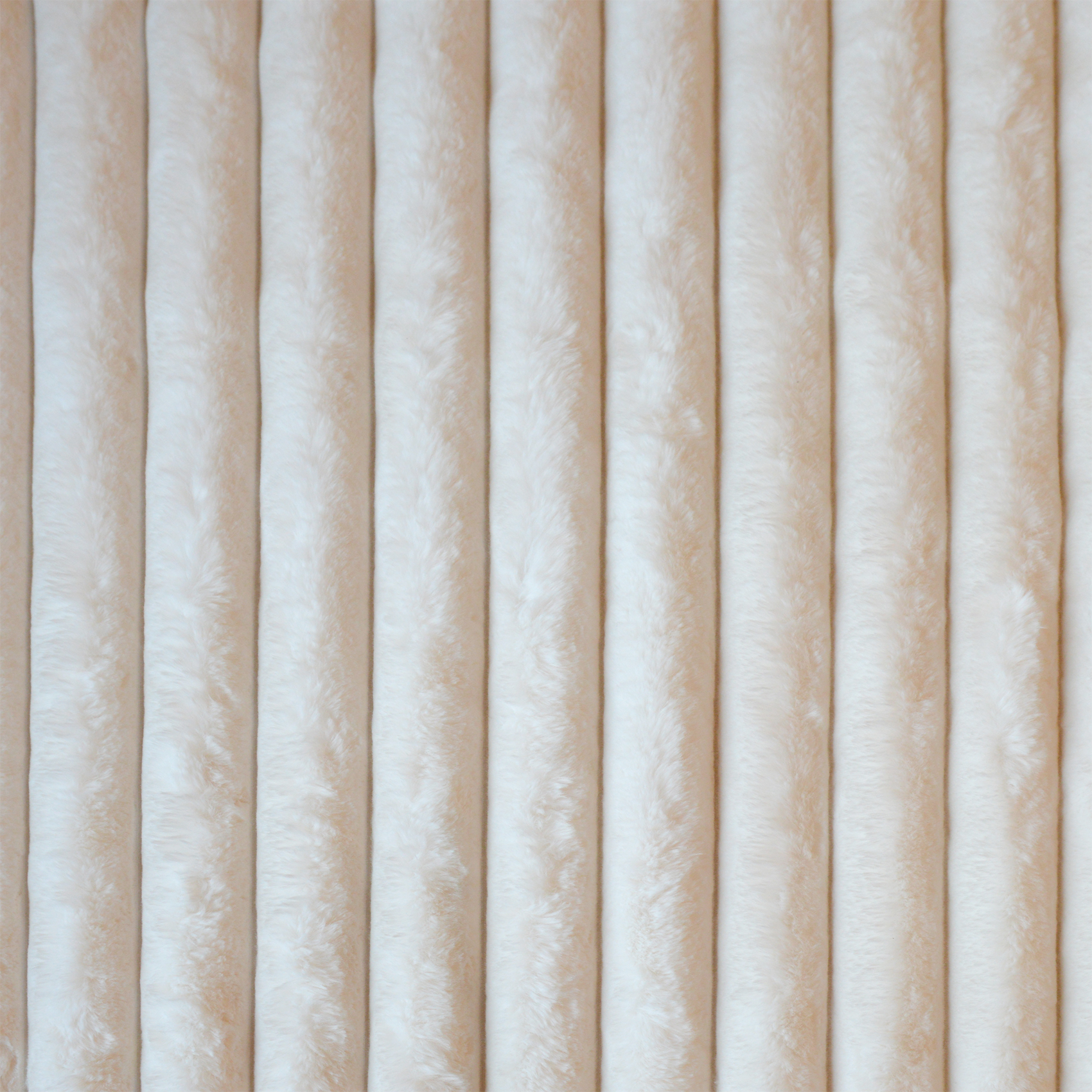 Tissu  côtelé  imitation fourrure