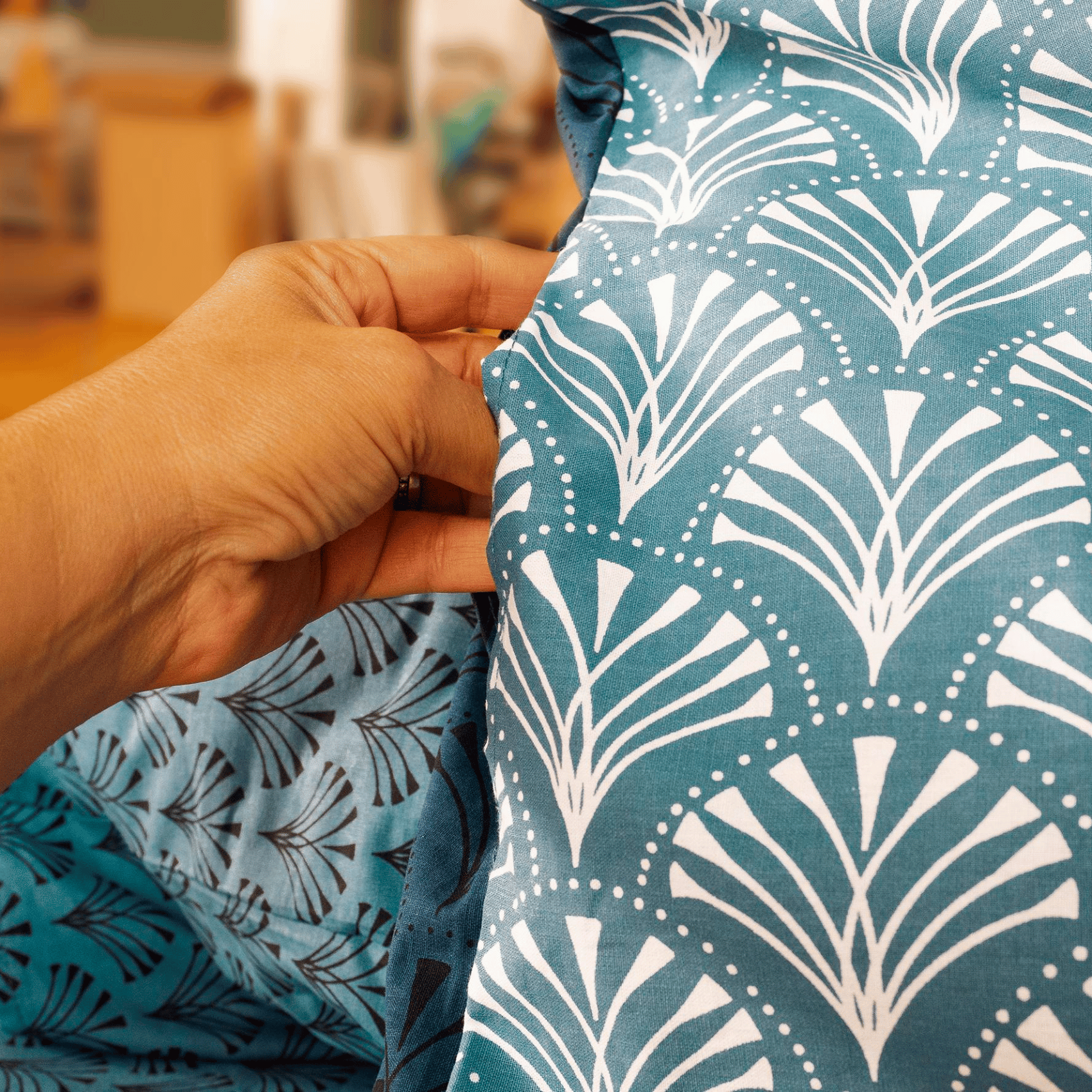 Parure de lit 3 pièces à motifs géométriques réversible — vue 4