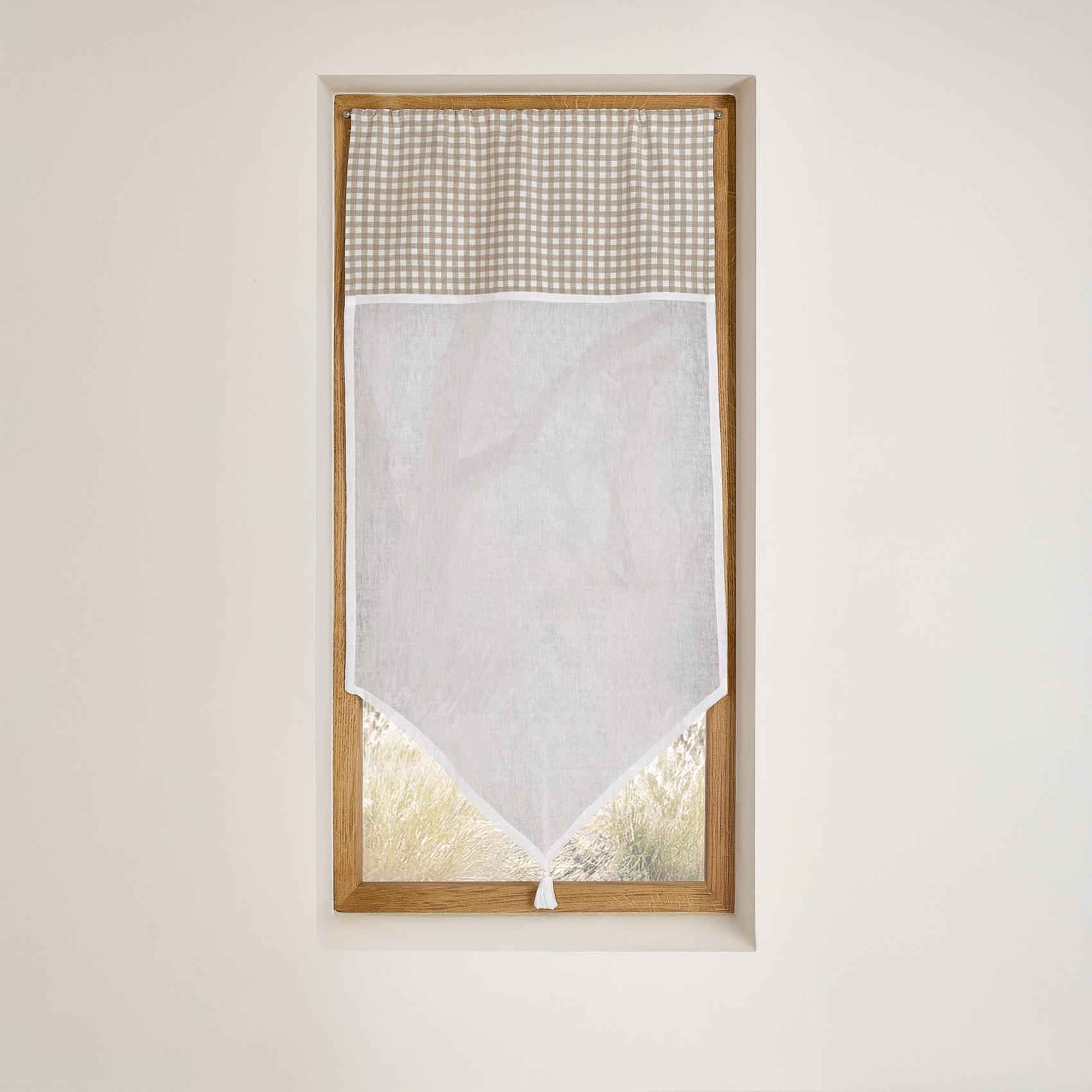 Vitrage coton à parement vichy et bas pointe