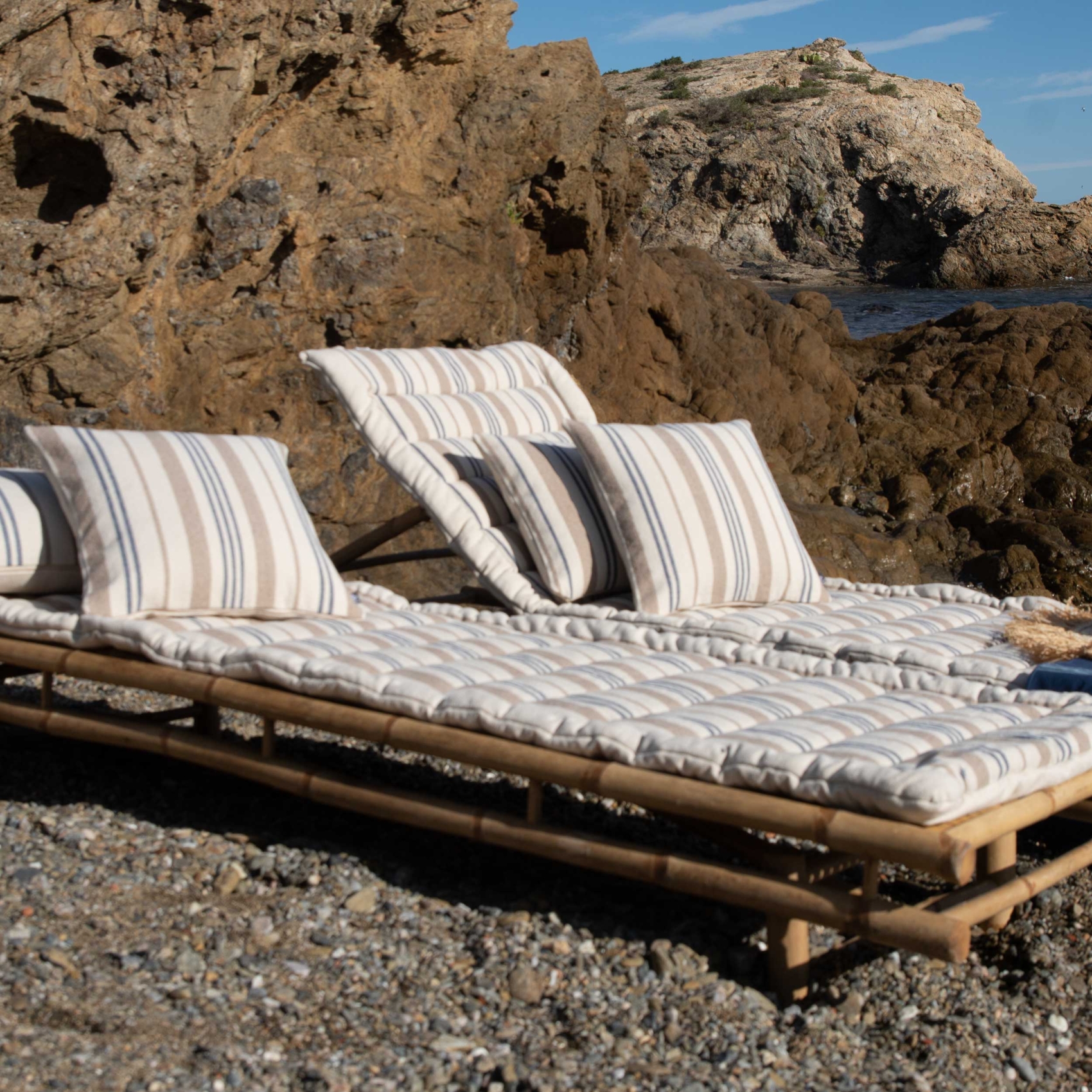 Matelas bain de soleil matelassé à rayures — vue 6