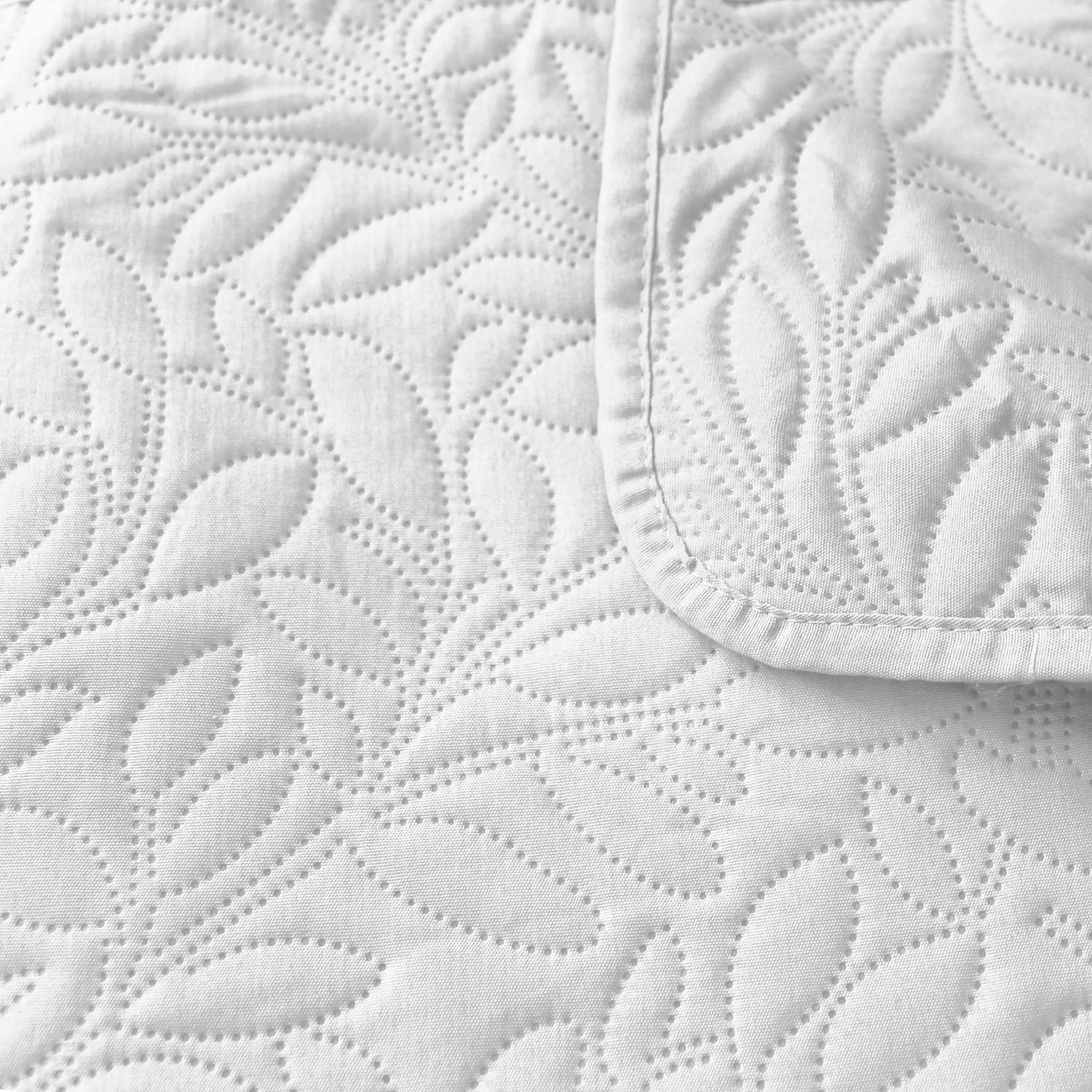 Couvre-lit microfibre à motif floral — vue 5