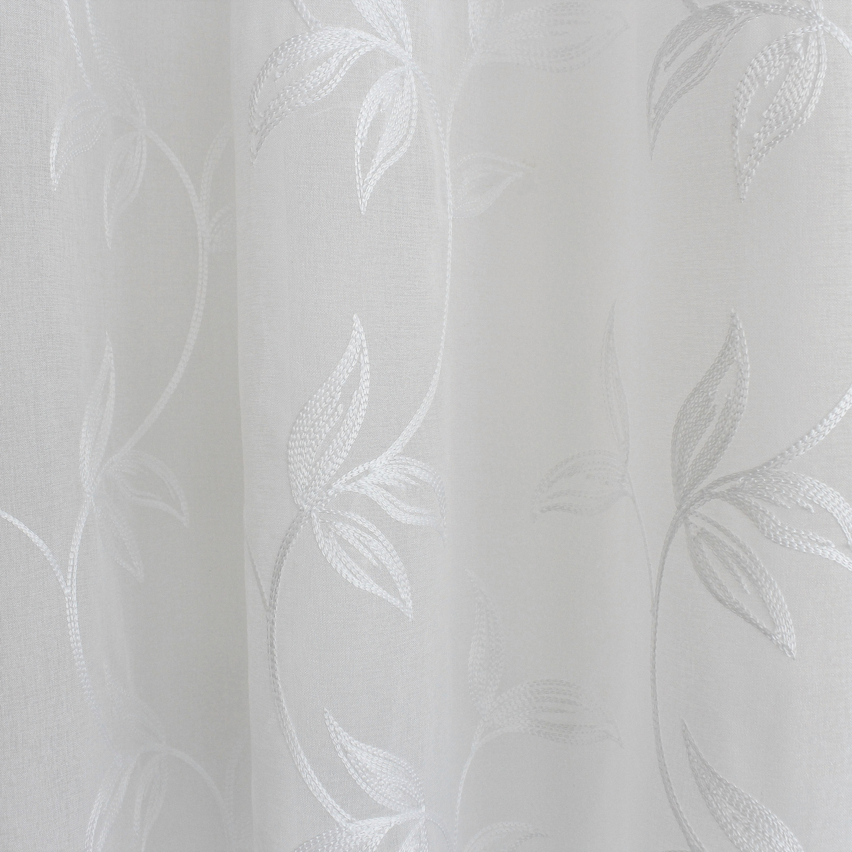 Voilage brodé motif nature — vue 6
