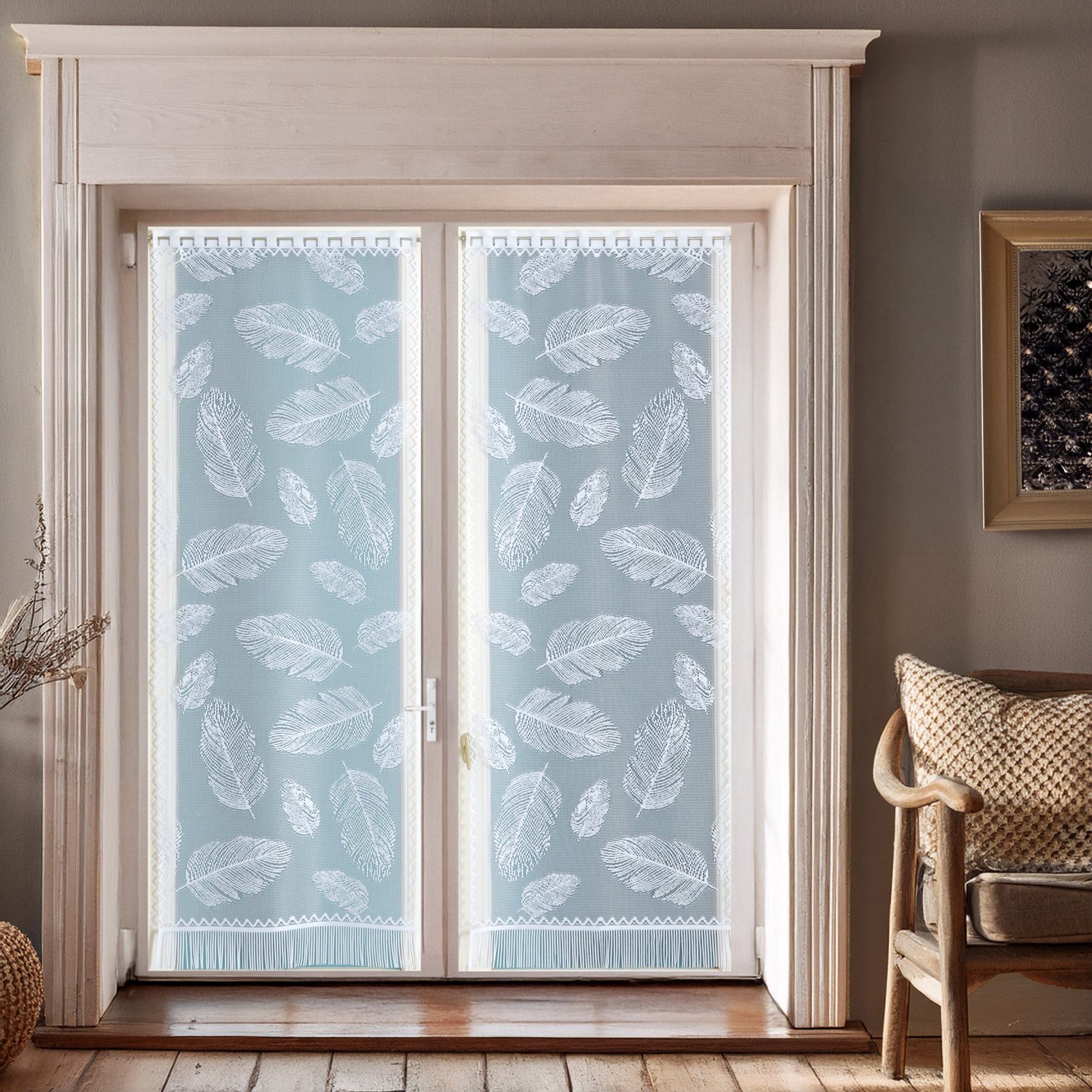 Paire de vitrages frangés en dentelle motif plumes