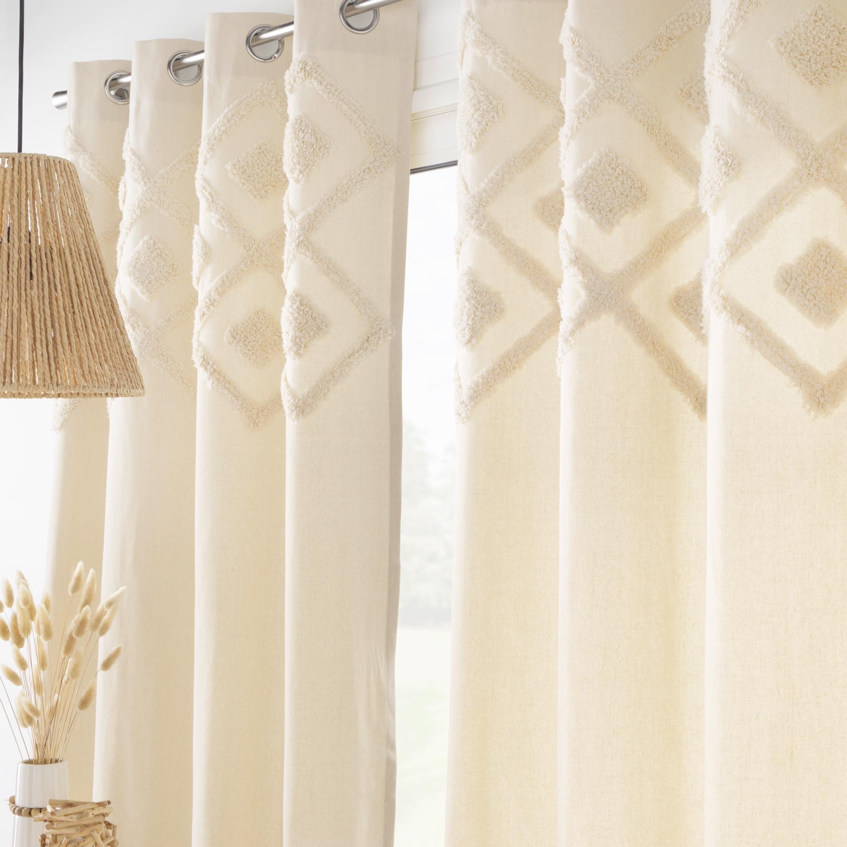 Rideau tamisant écru avec détails tuftés — vue 5
