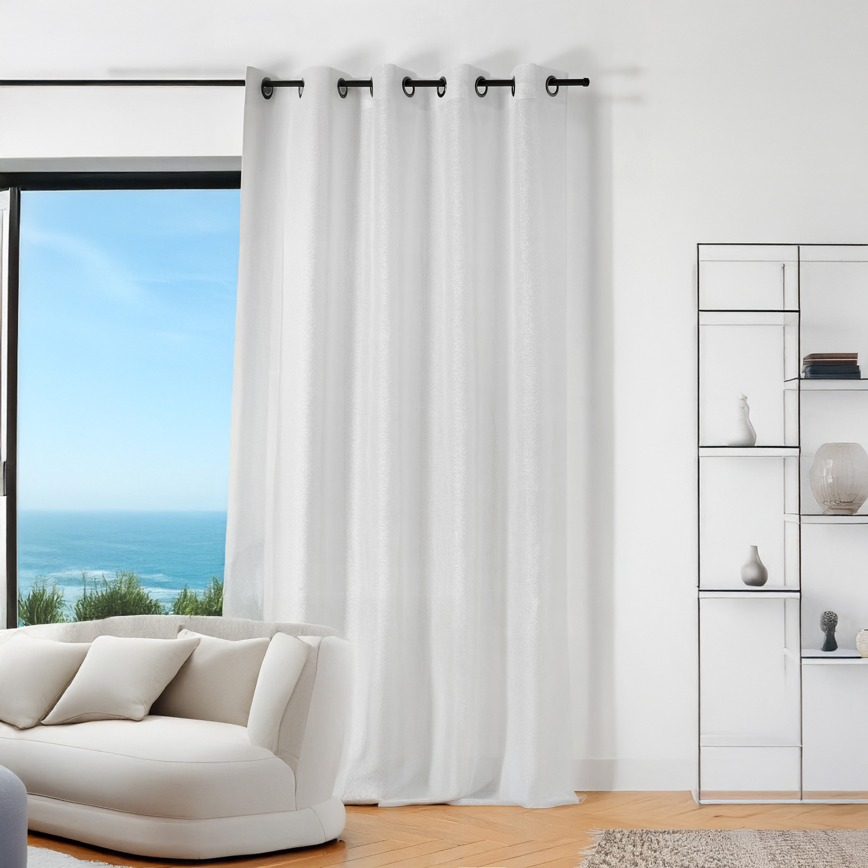 Voilage uni et scintillant