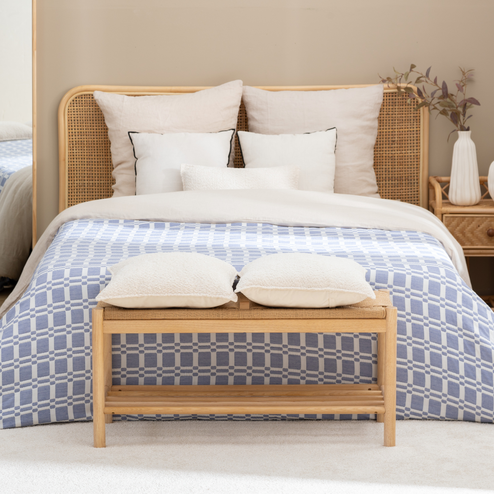 Dessus de lit matelassé à motif géométrique — vue 4