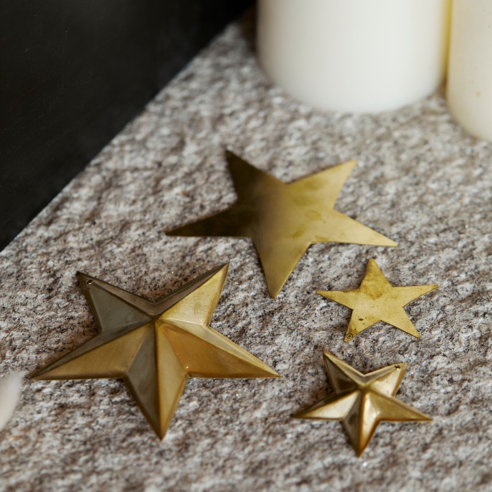 Déco étoile en relief laiton — vue 5