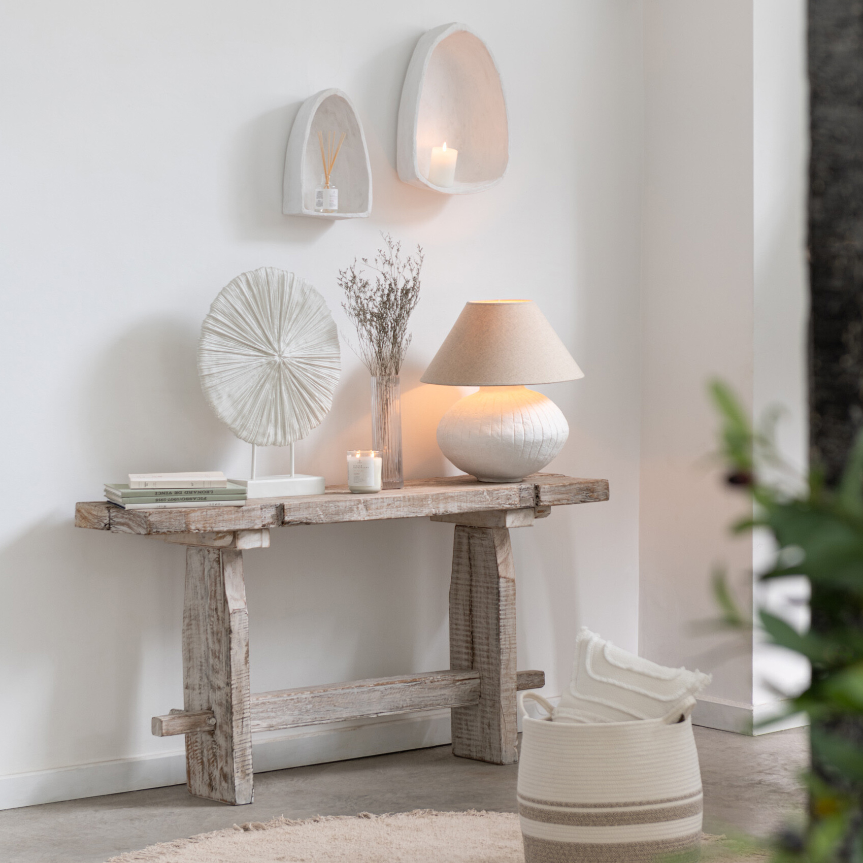 Console brut en bois recyclé blanchi — vue 3