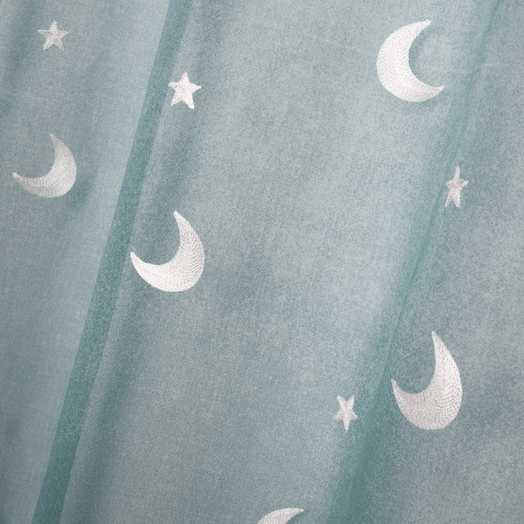 Voilage enfant brodé étoiles et lunes — vue 6