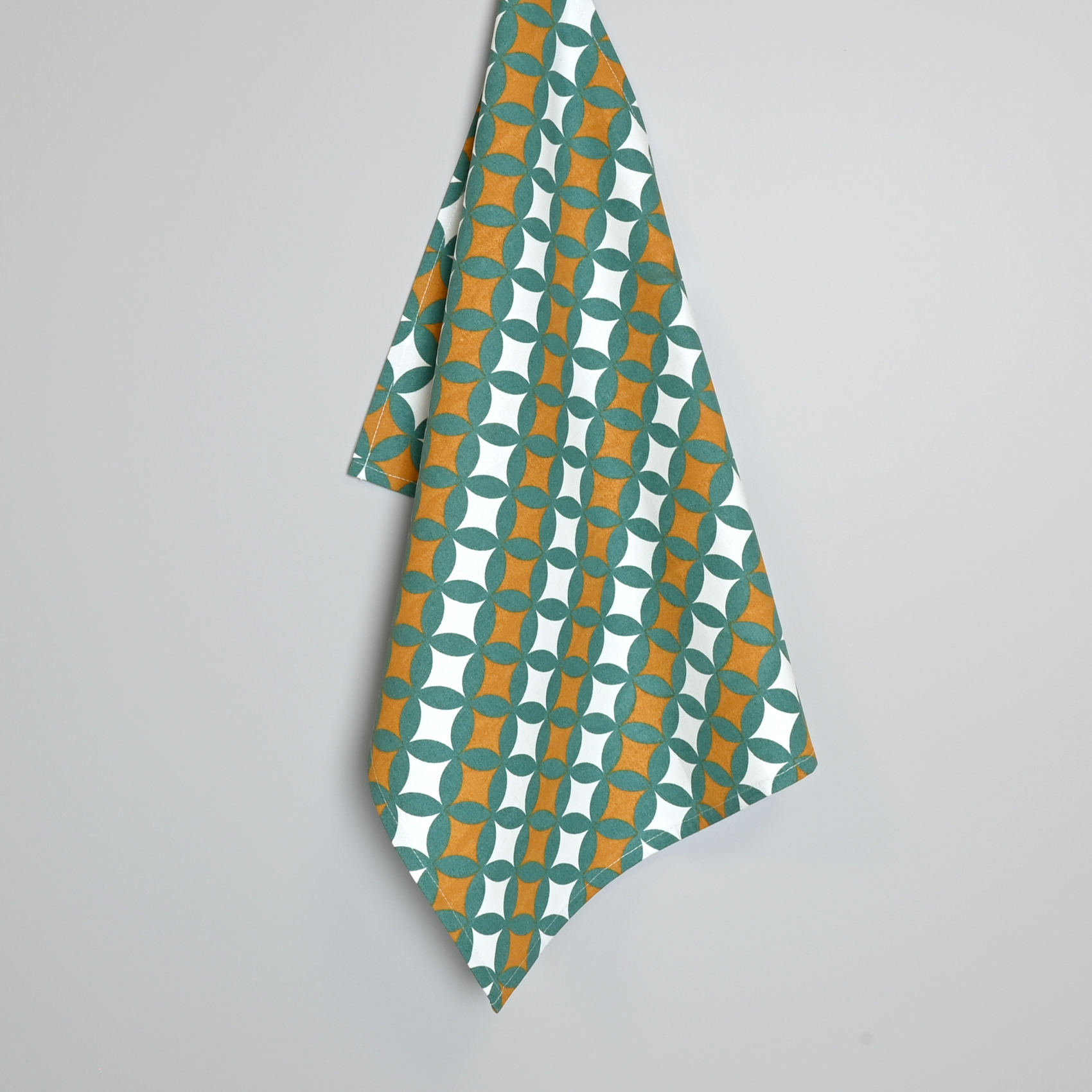 Torchons de cuisine motifs graphiques en coton — vue 5