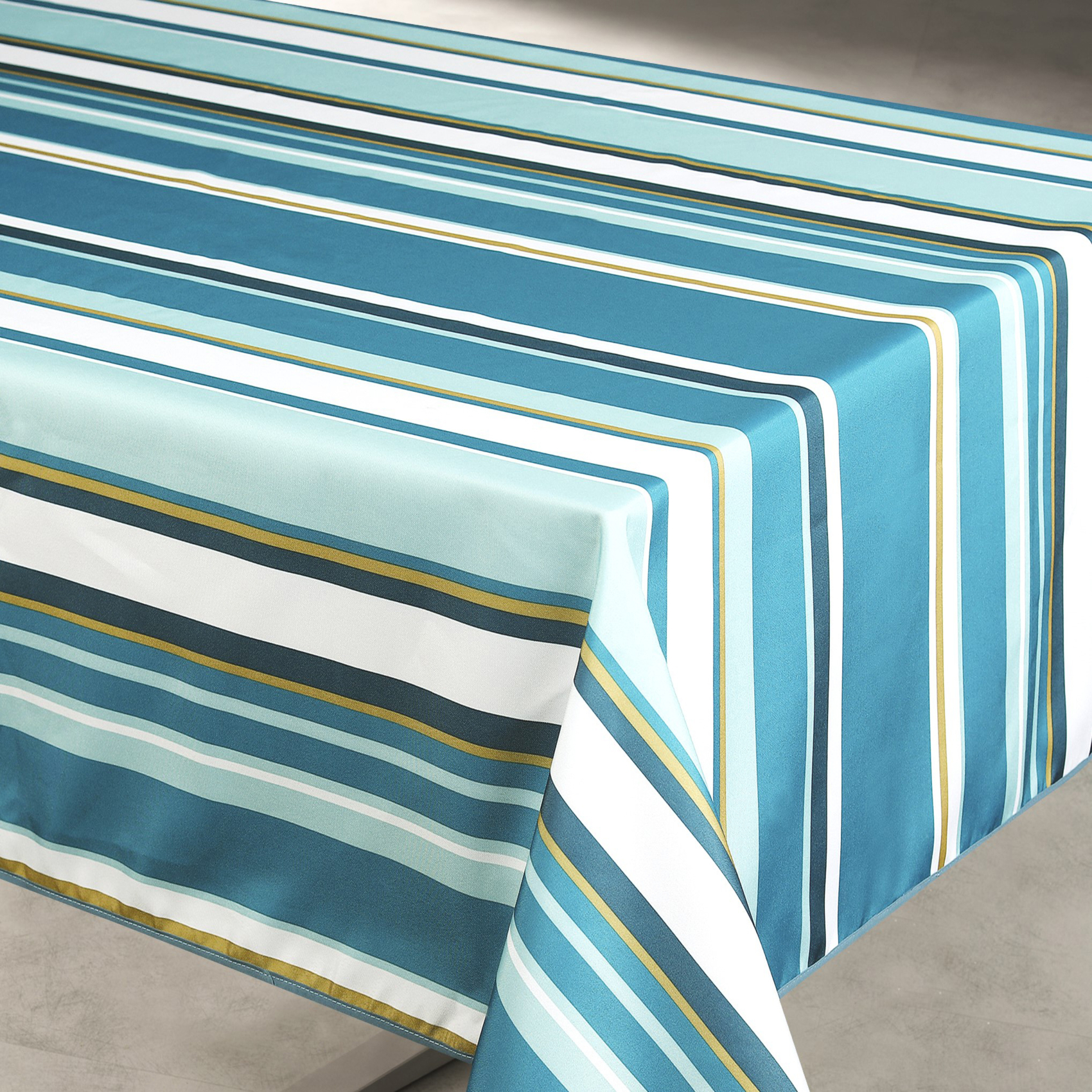 Nappe anti tache à rayures — vue 3
