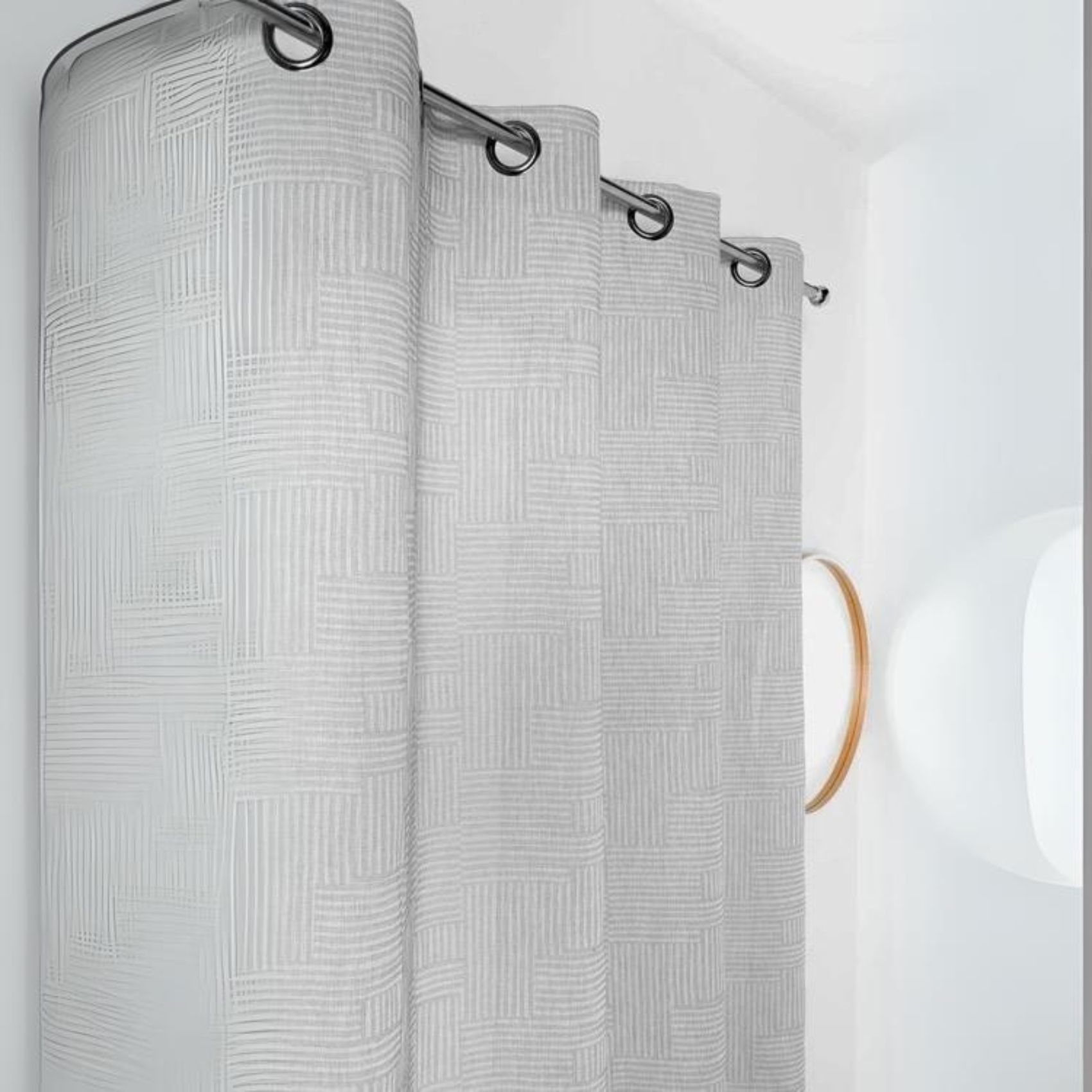 Voilage imprimé carrés striés