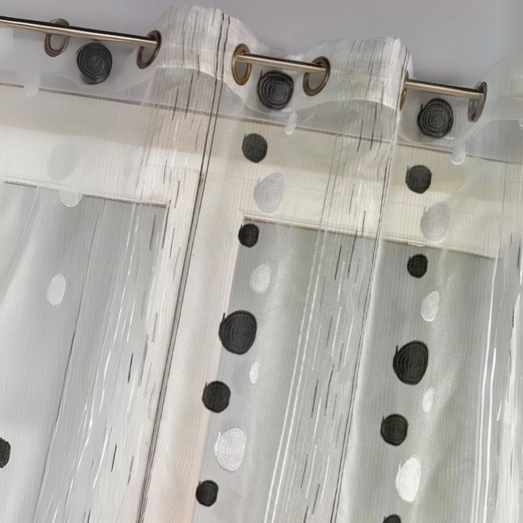 Voilage en Organza Fils Coupés