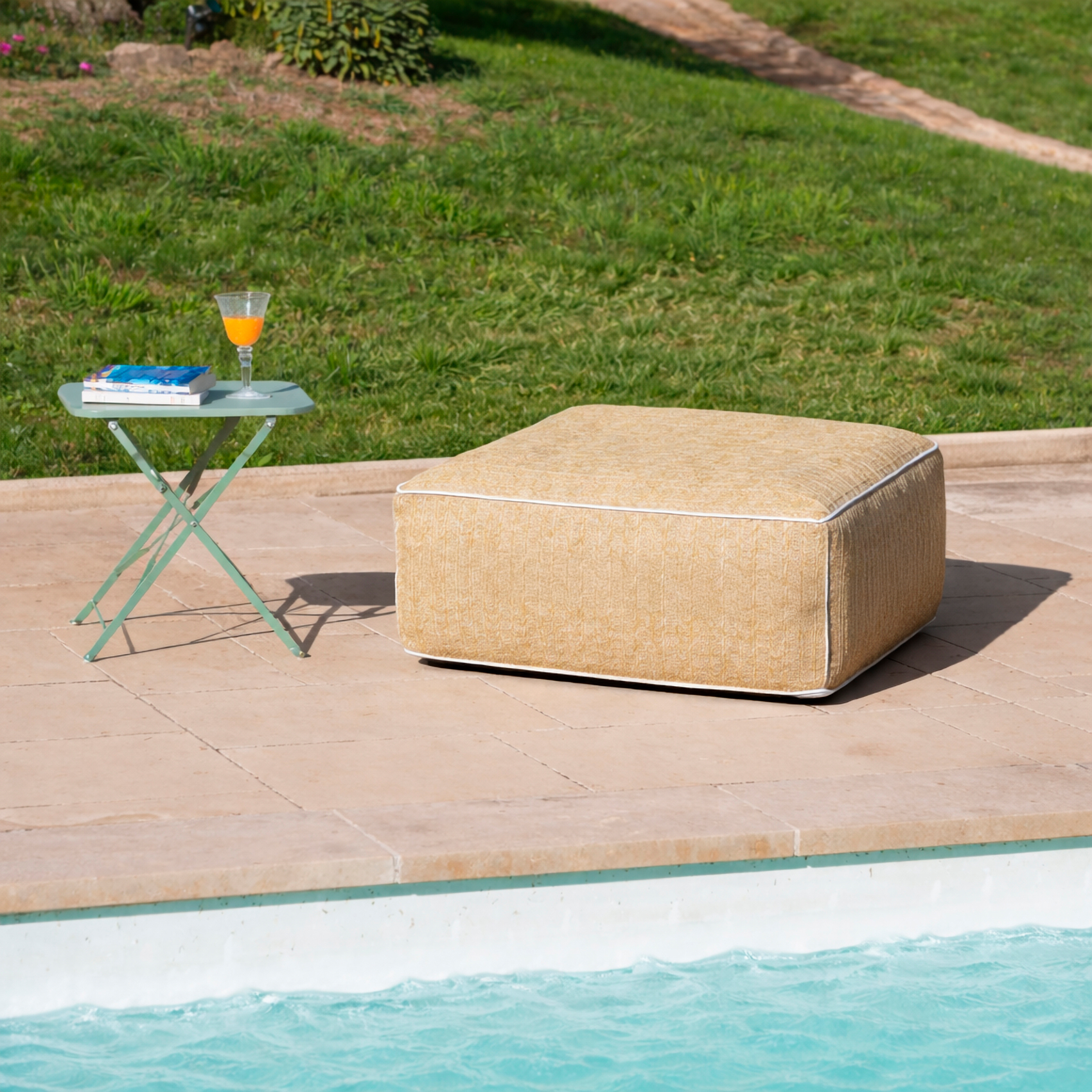Pouf carré gonflable pour extérieur FORMENTERA — vue 6