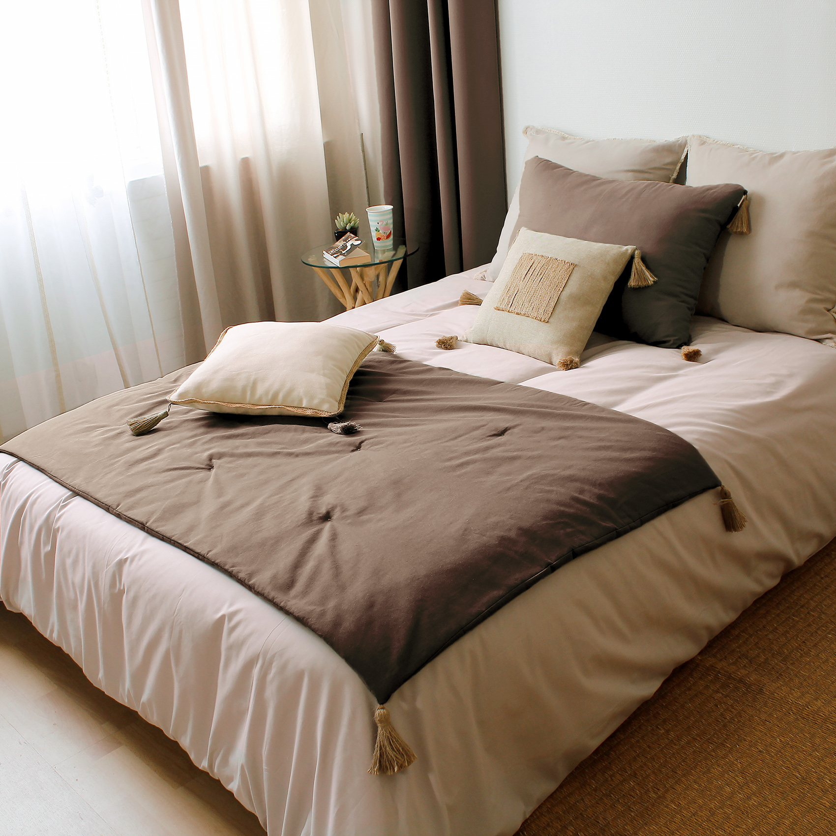 Edredon Panama avec pompons en jute — vue 5