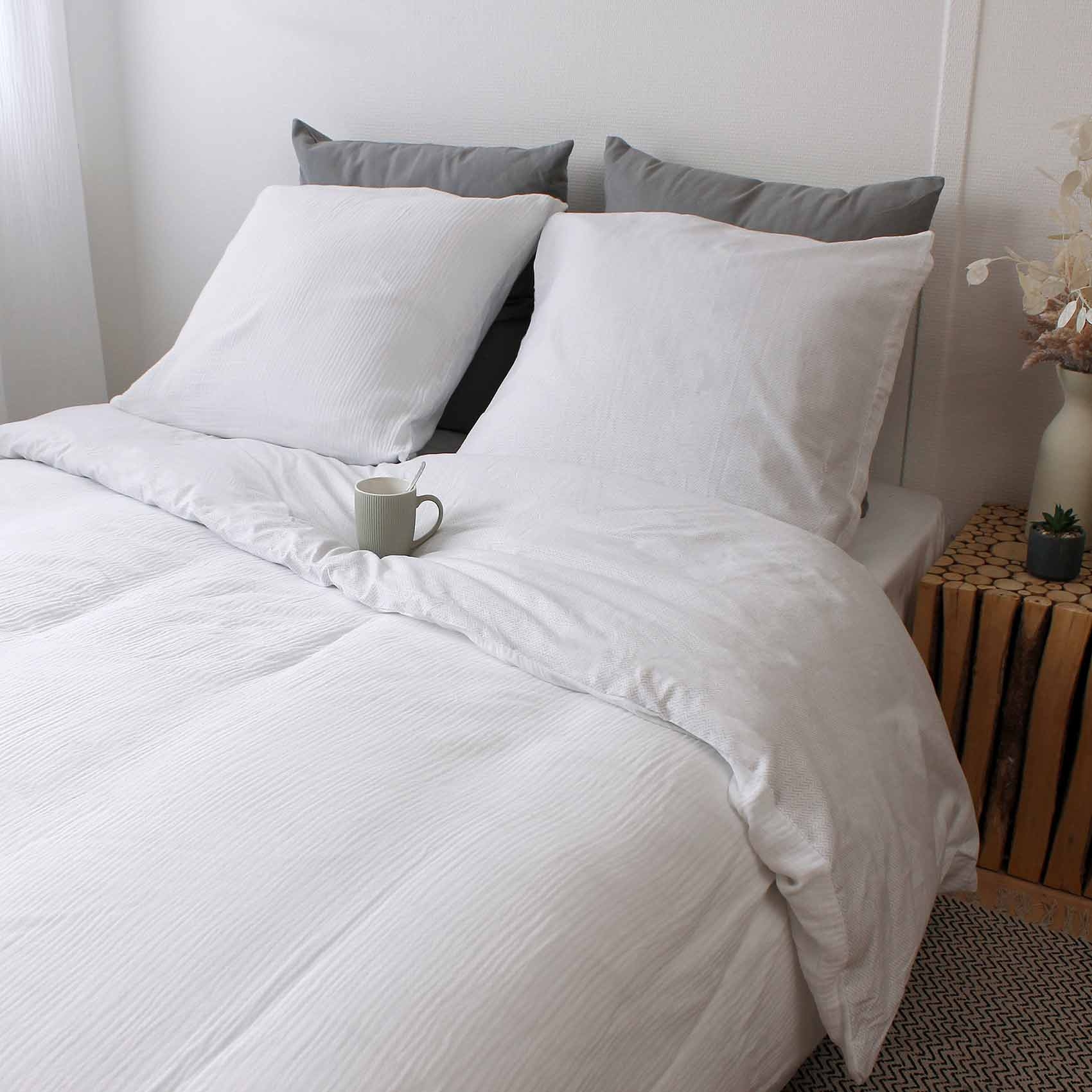 Parure de lit géométrique et réversible — vue 5