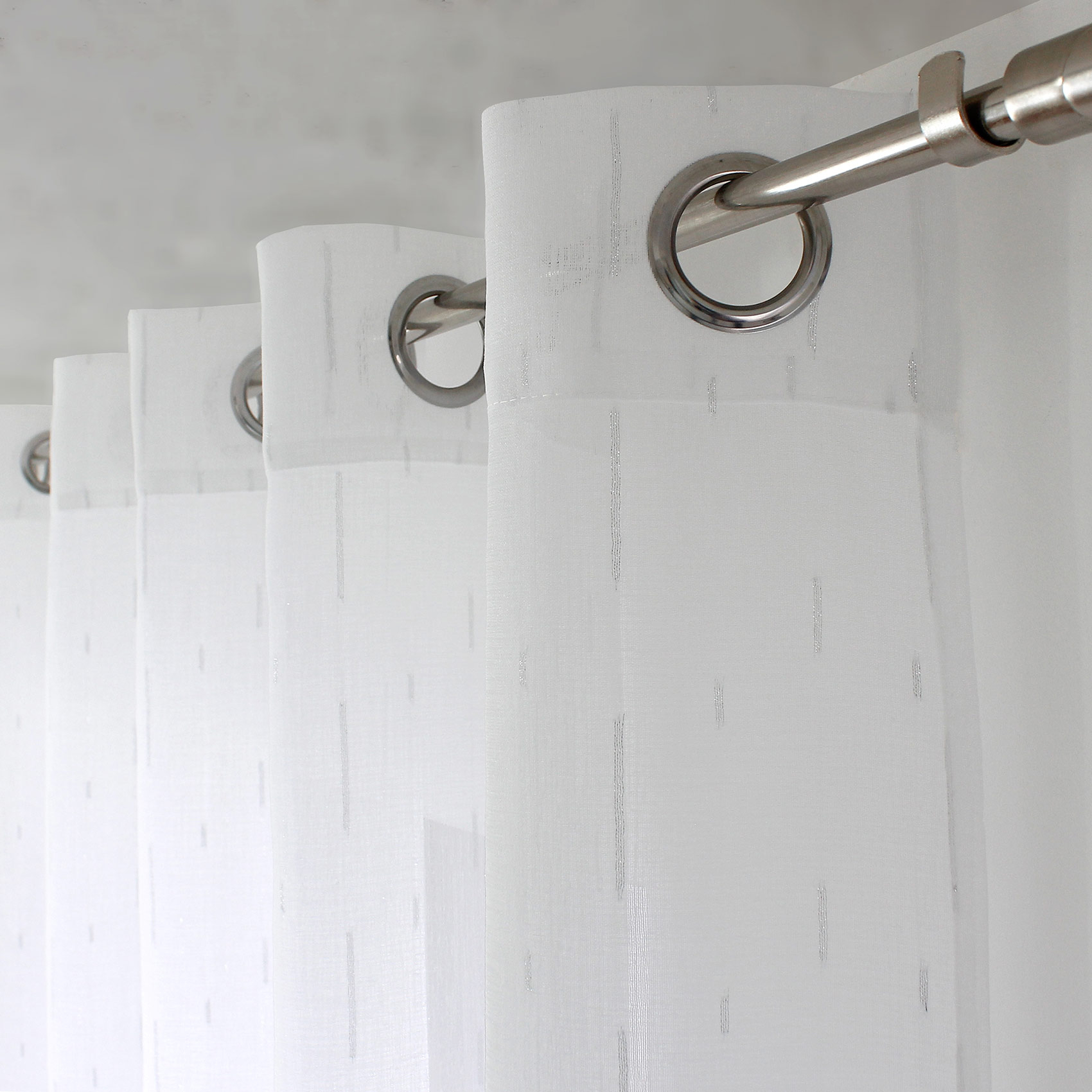 Voilage aux fils tissés argentés — vue 3