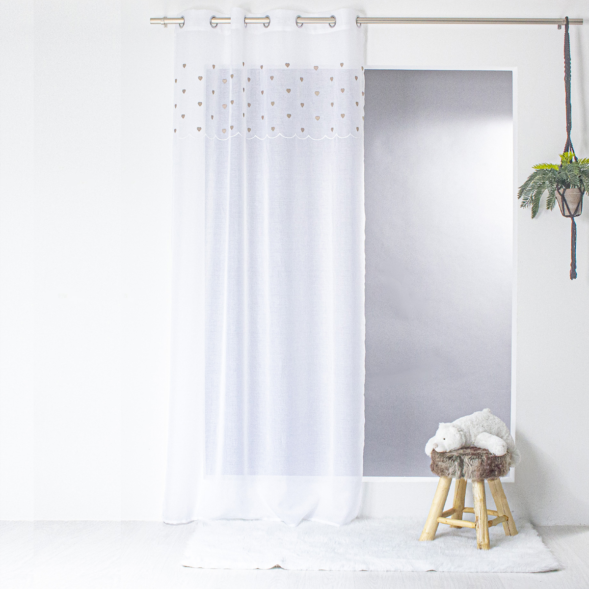 Voilage sablé avec top cœurs