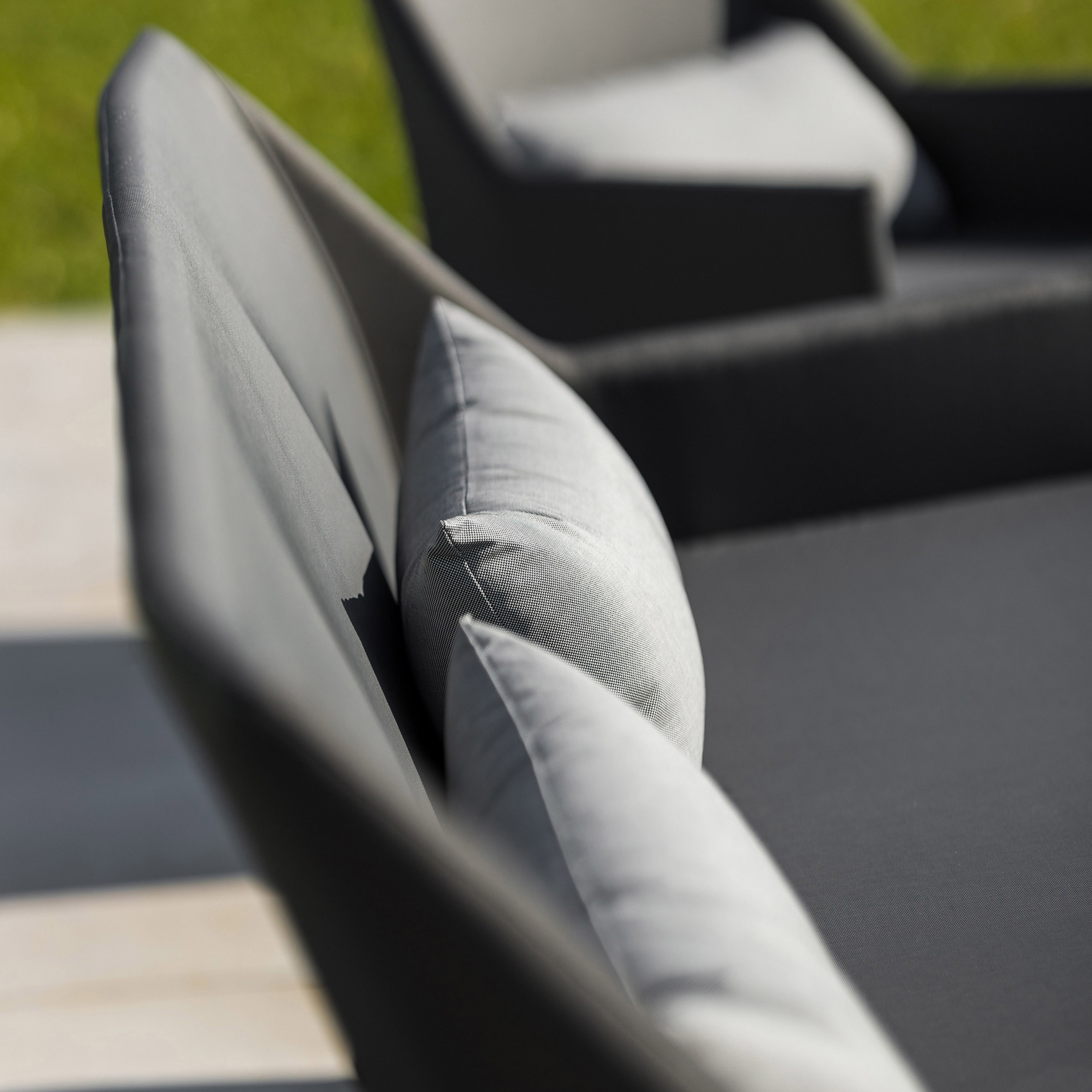 Salon détente avec table en imitation marbre — vue 5