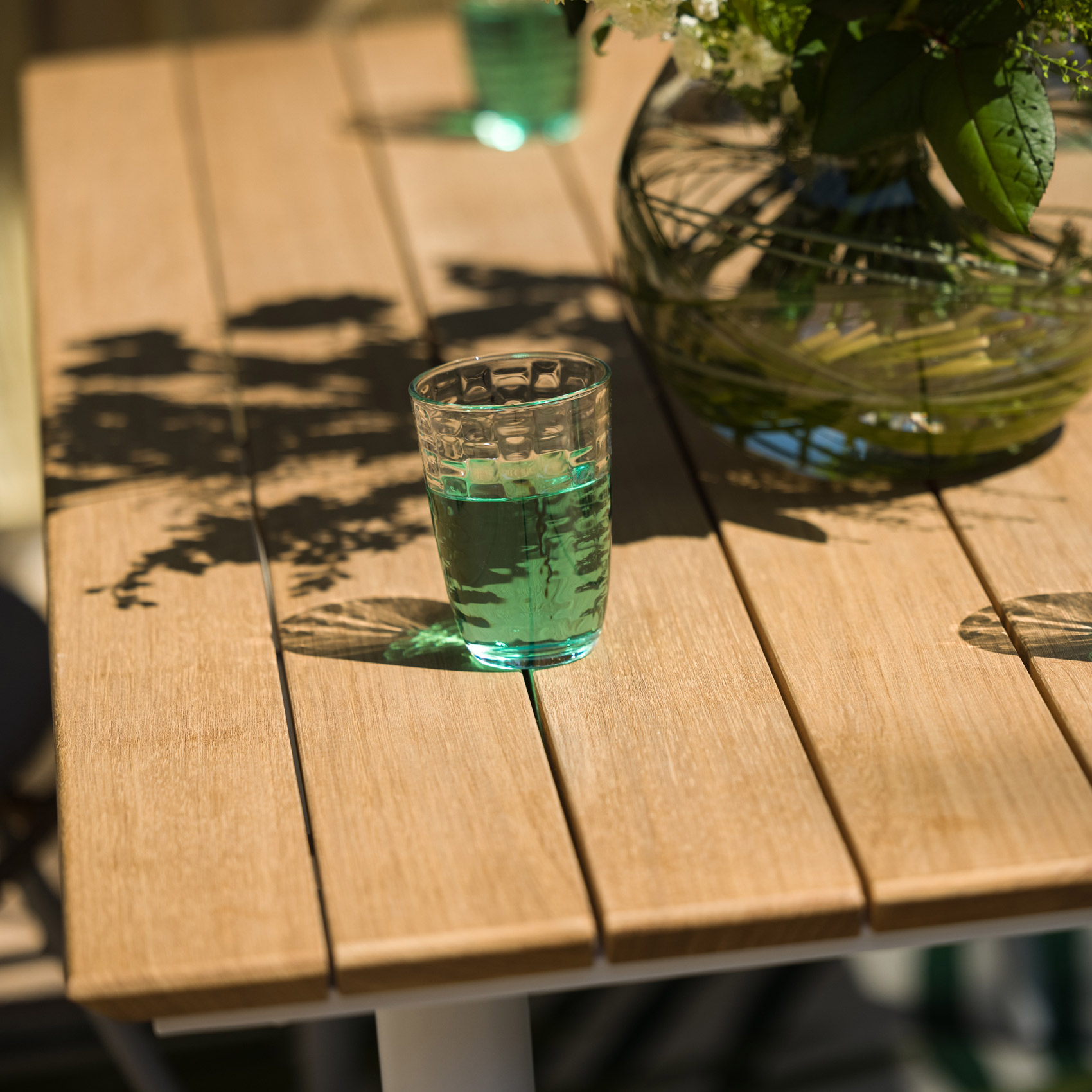 Table rectangulaire en acier et teck — vue 4