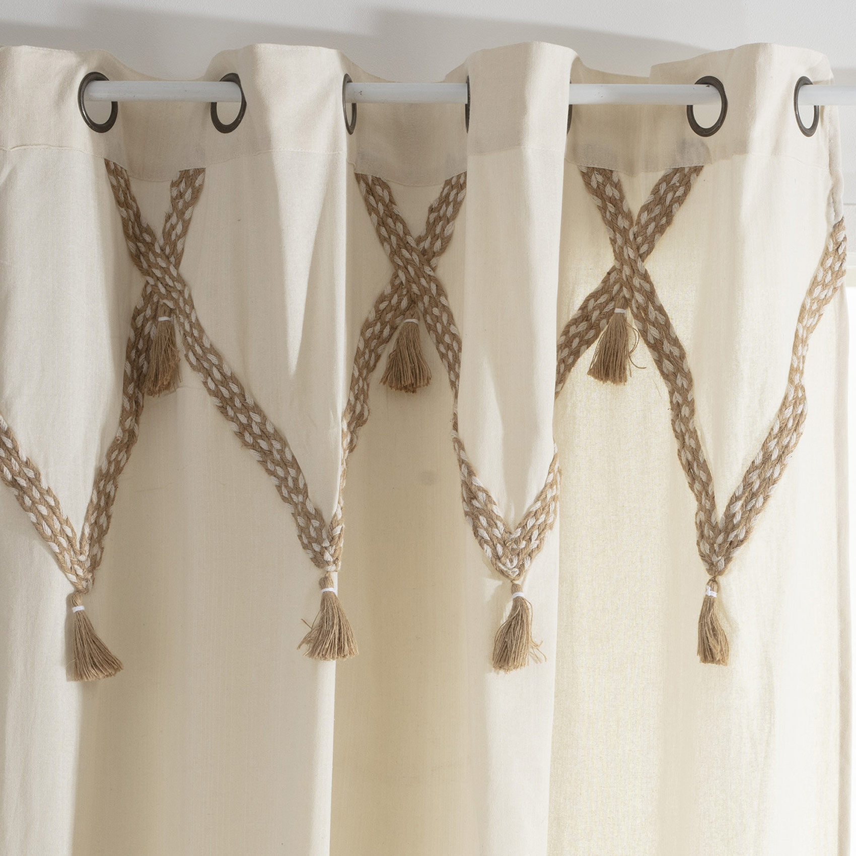 Rideau à pompons en coton et jute — vue 3