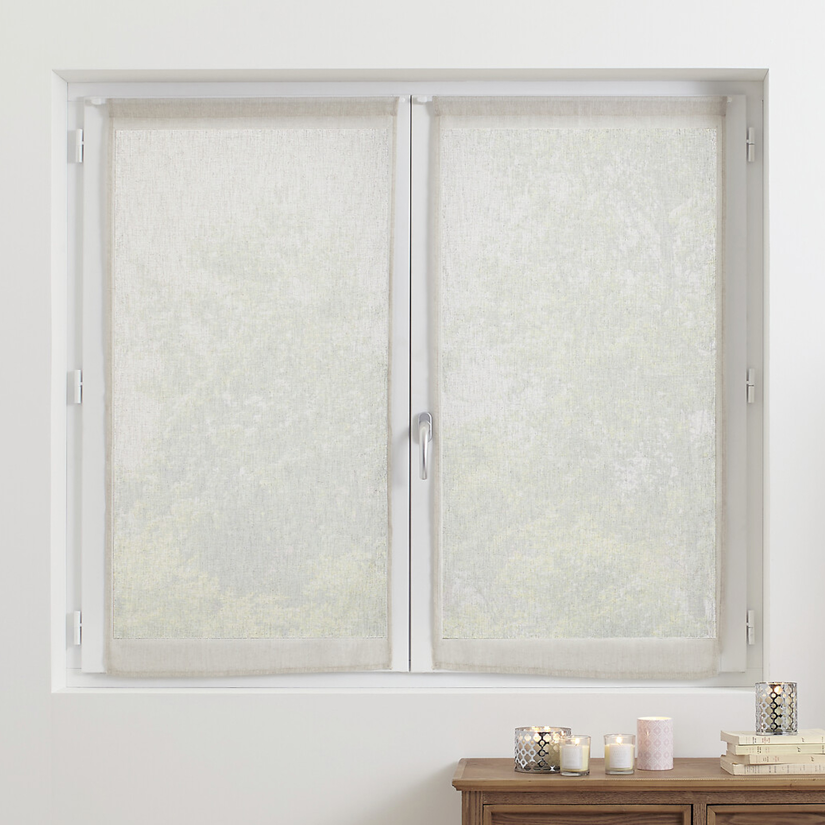 Paire de petits voilages effet lin — vue 3