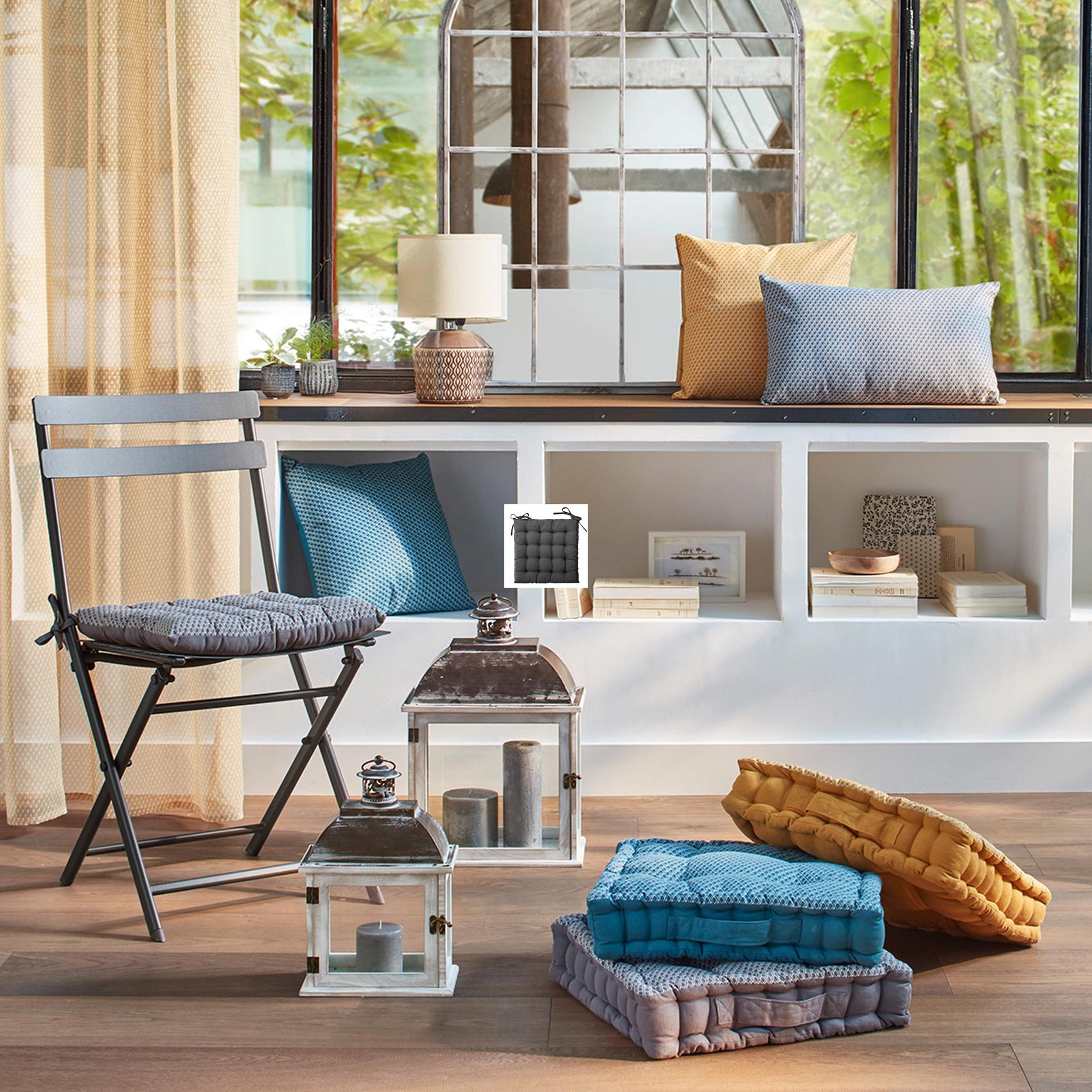 Galette de chaise imprimée et matelassée à nouettes — vue 5