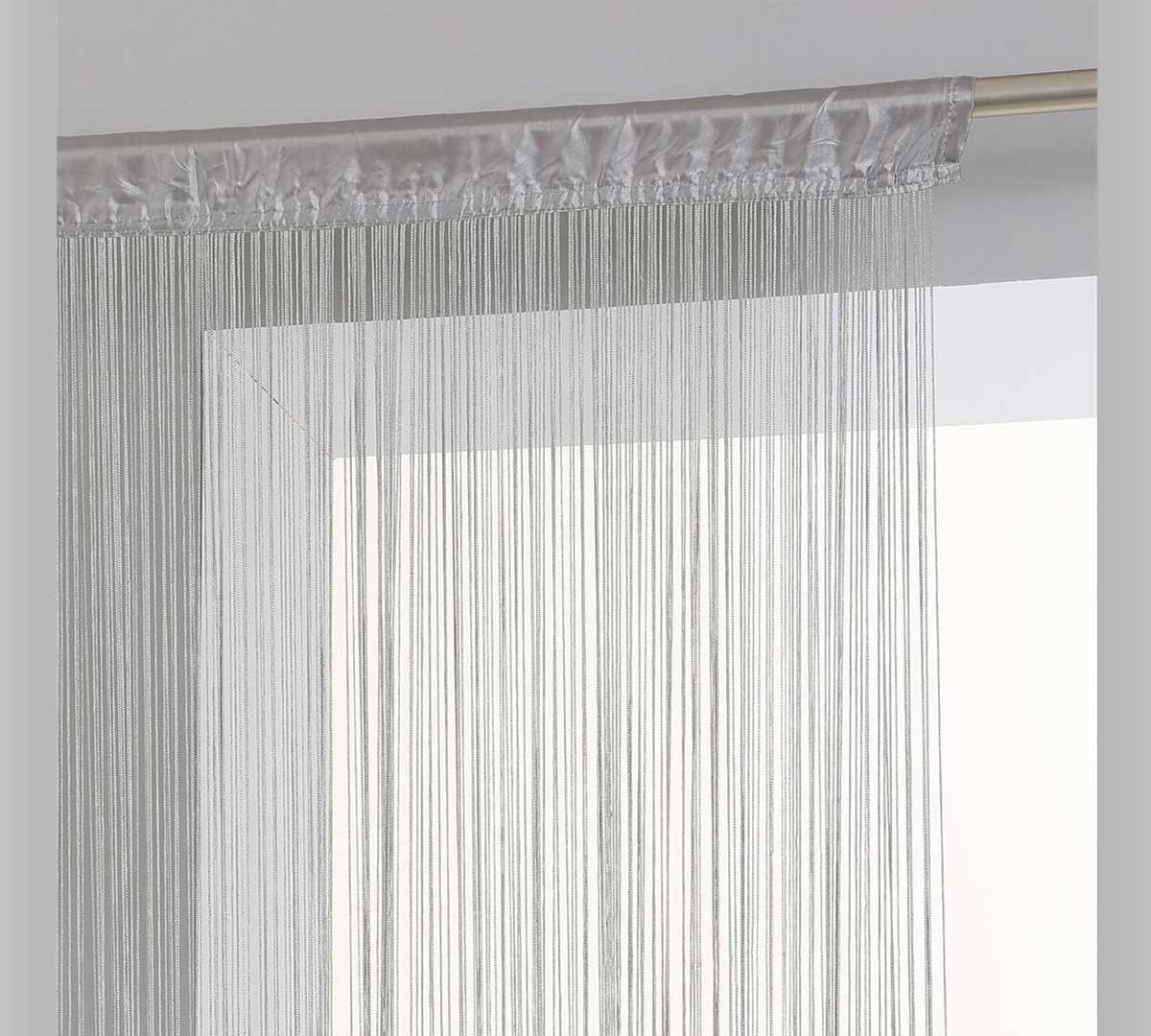 Rideau de fils unis et colorés — vue 4