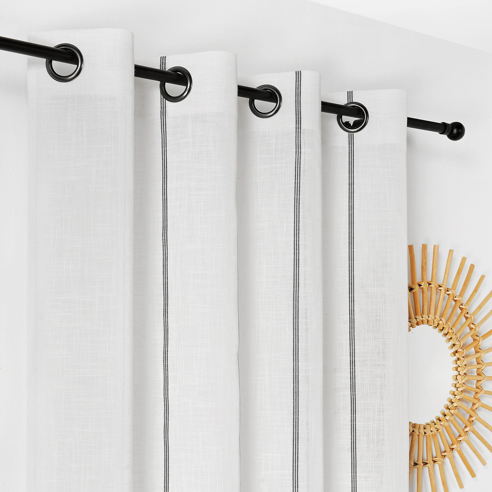 Voilage aux fines rayures noires — vue 3