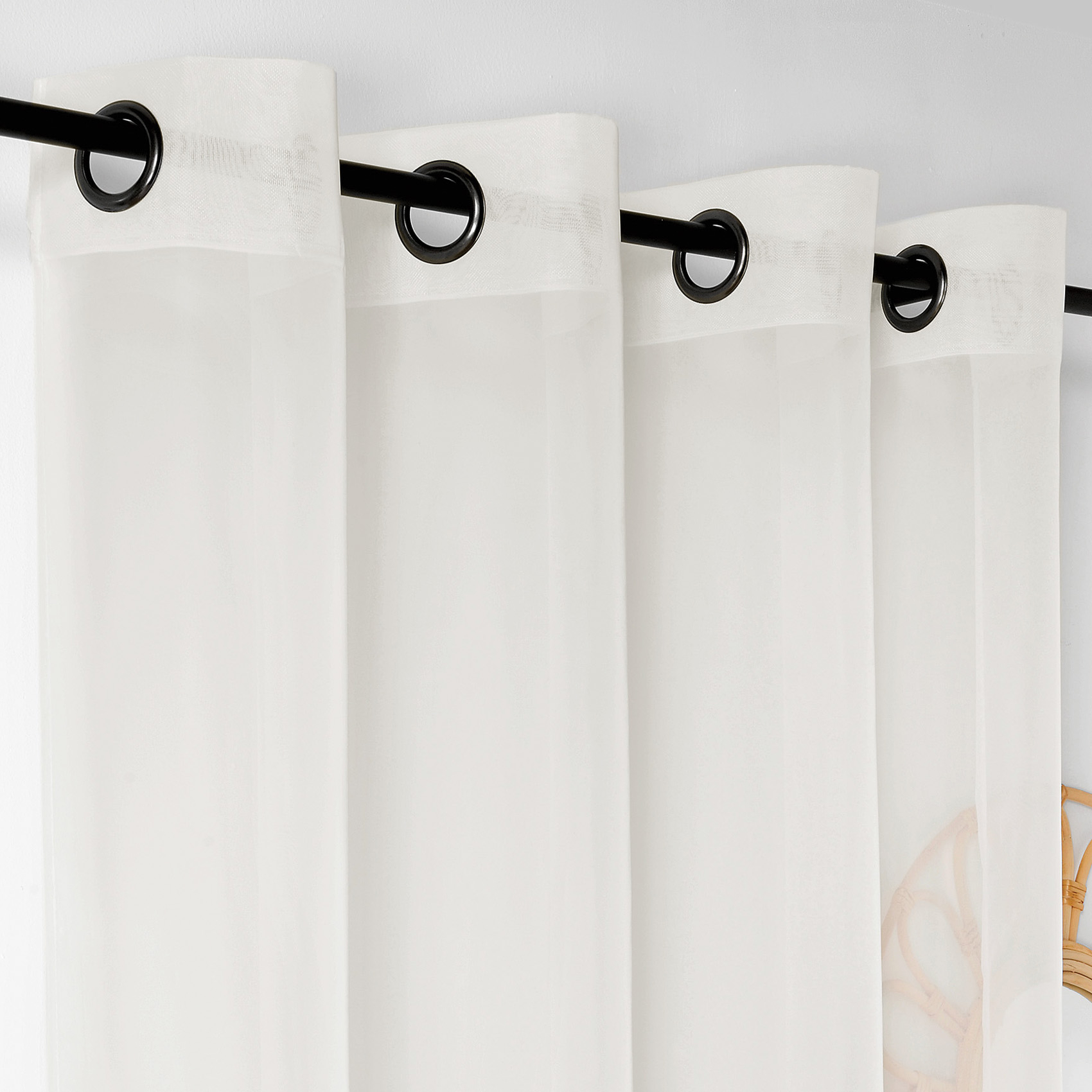 Voilage tamisant uni et doux — vue 6