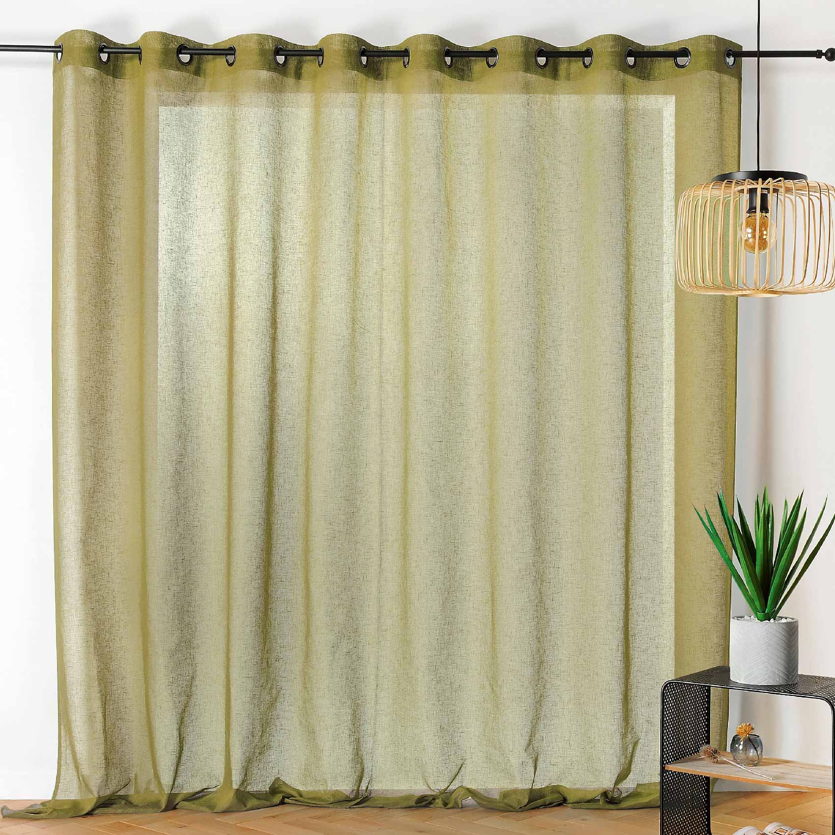 Voilage grande largeur semi-transparent