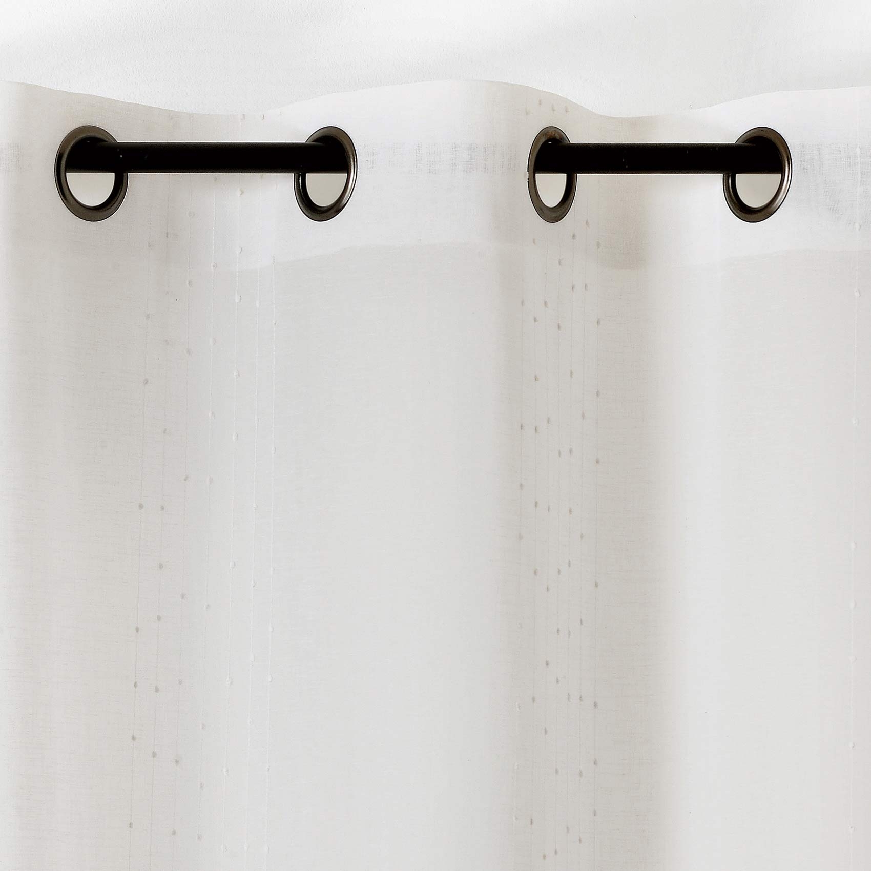 Voilage délicat à fines rayures et pompons — vue 6