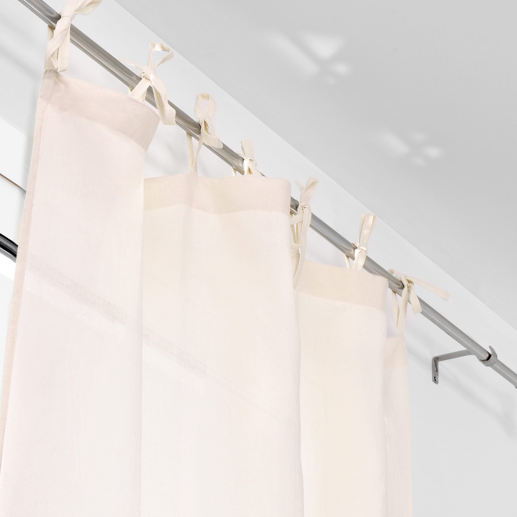 Voilage à nouettes en 100% lin — vue 4