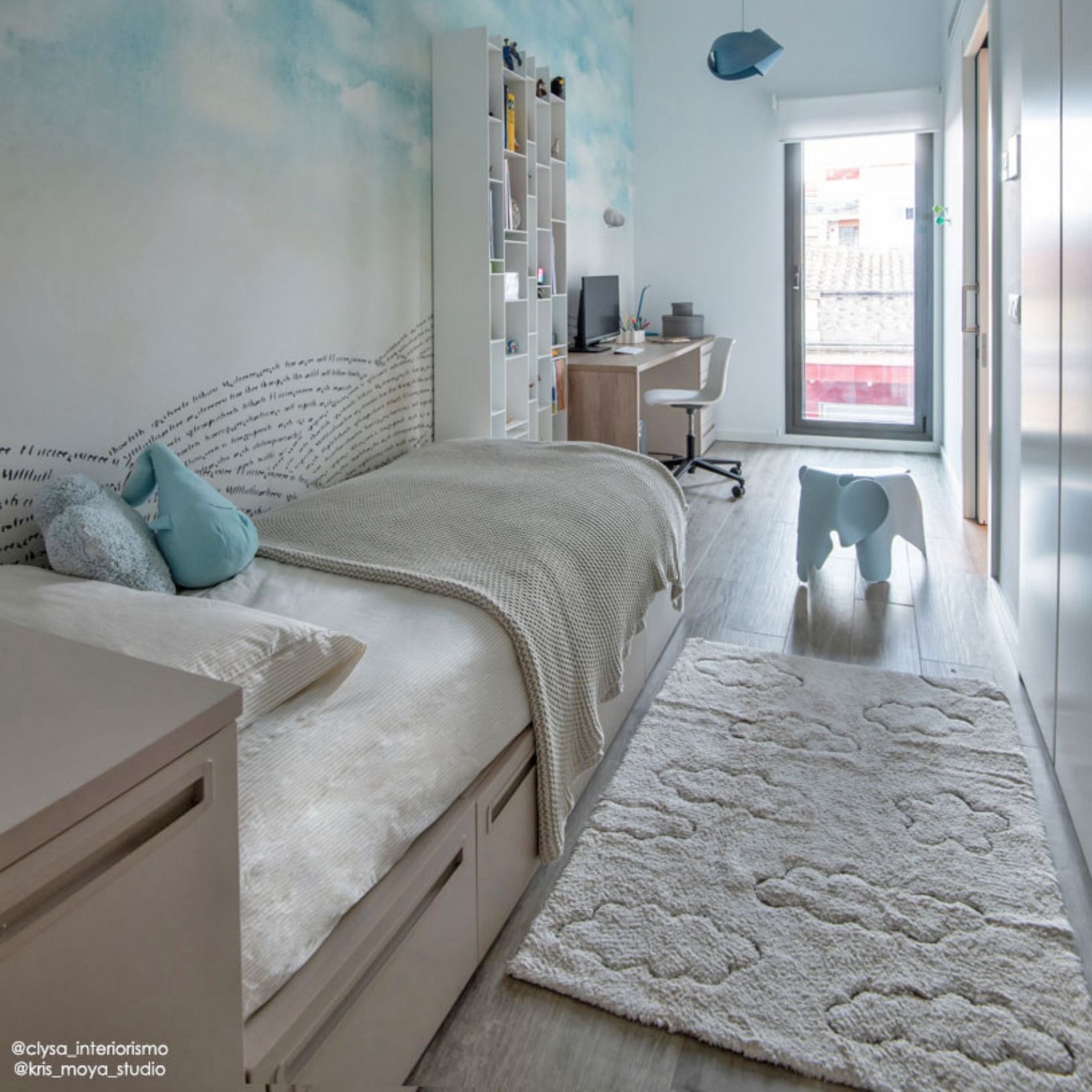 Tapis lavable rugcycled clouds — vue 3