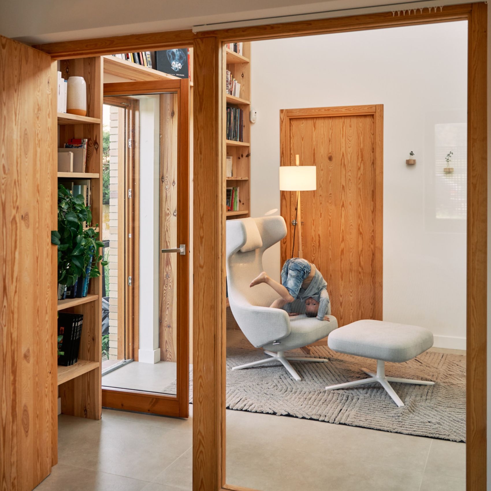 Tapis lavable en laine café doré — vue 4