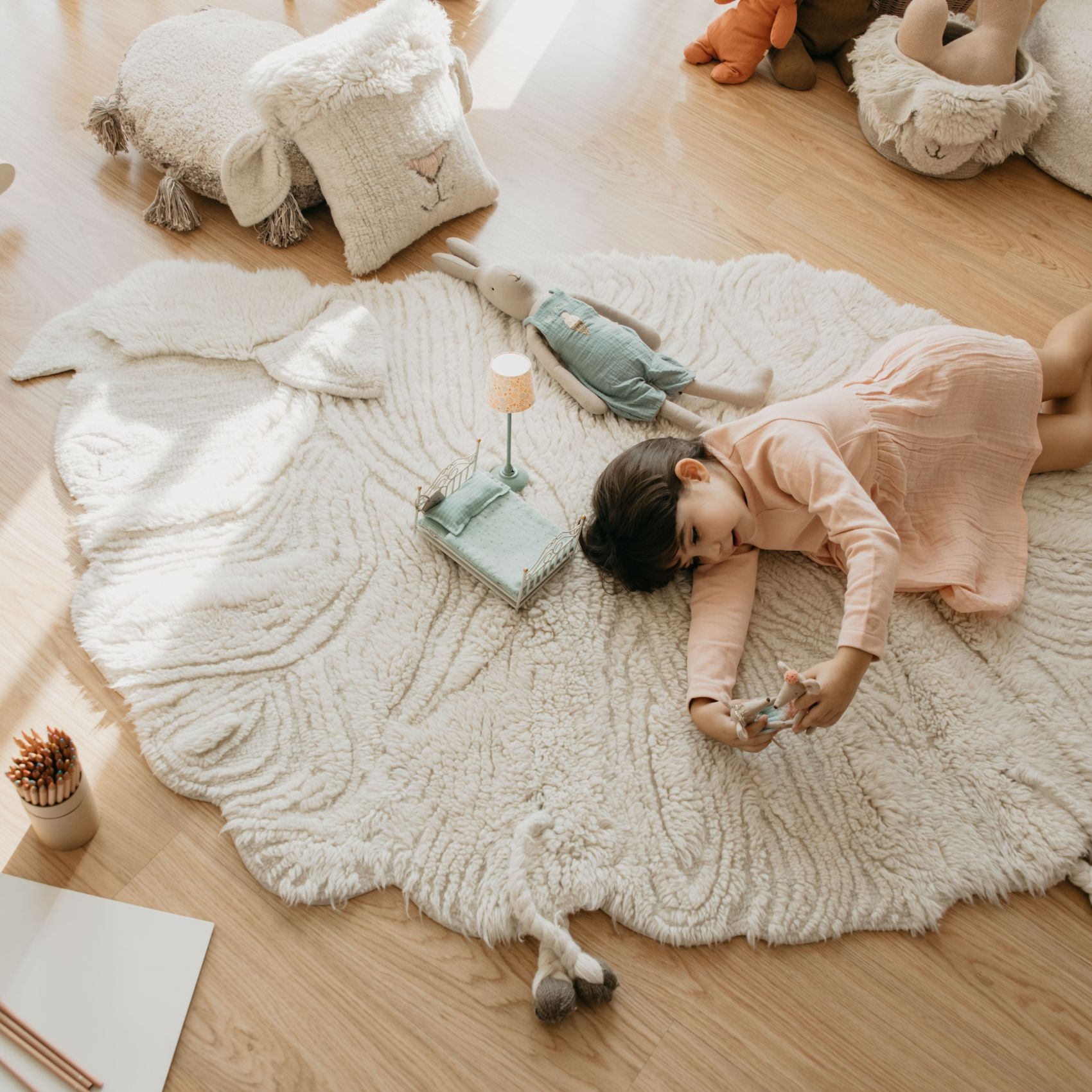 Tapis lavable en laine mouton au nez rose — vue 5