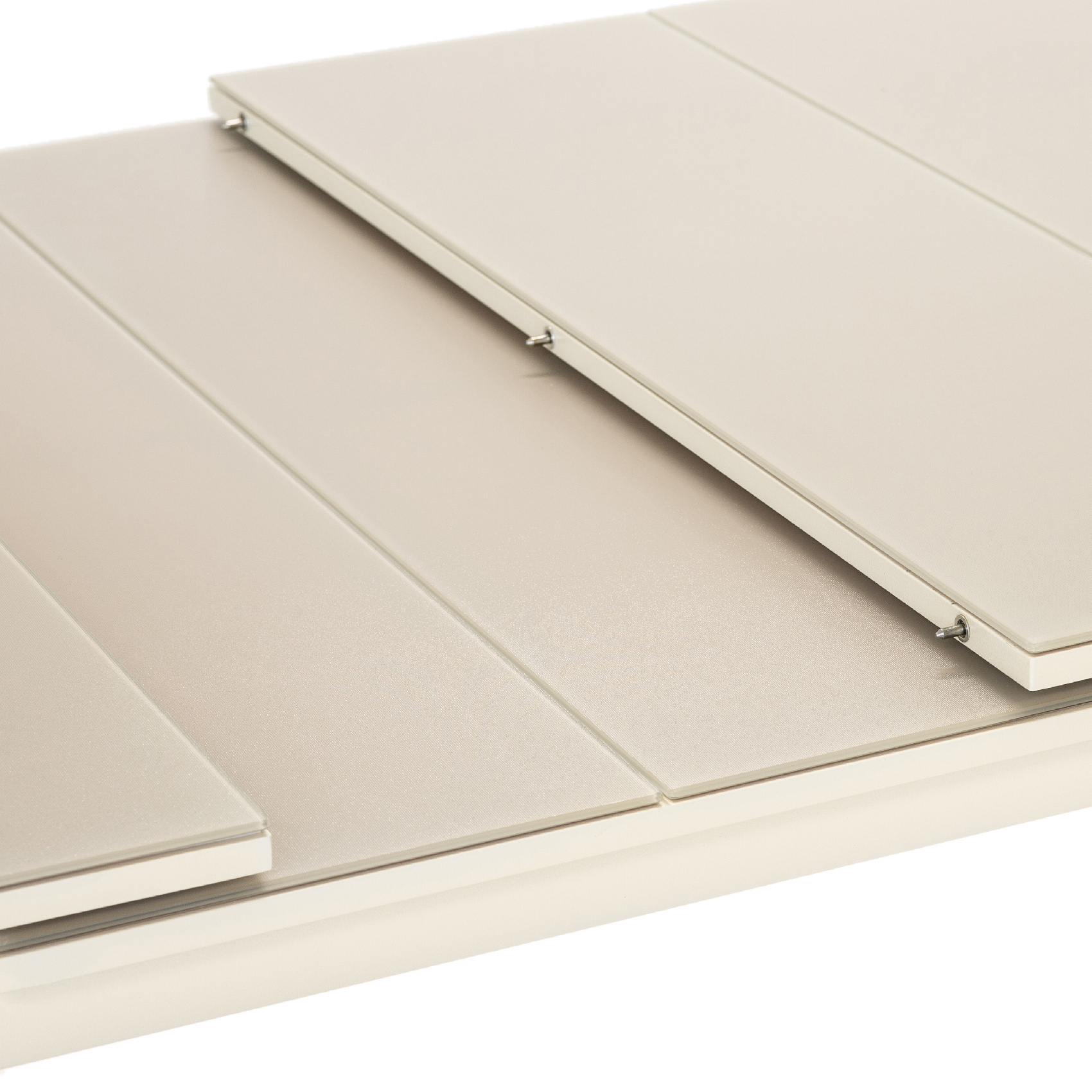 Table de jardin en aluminium et verre — vue 4