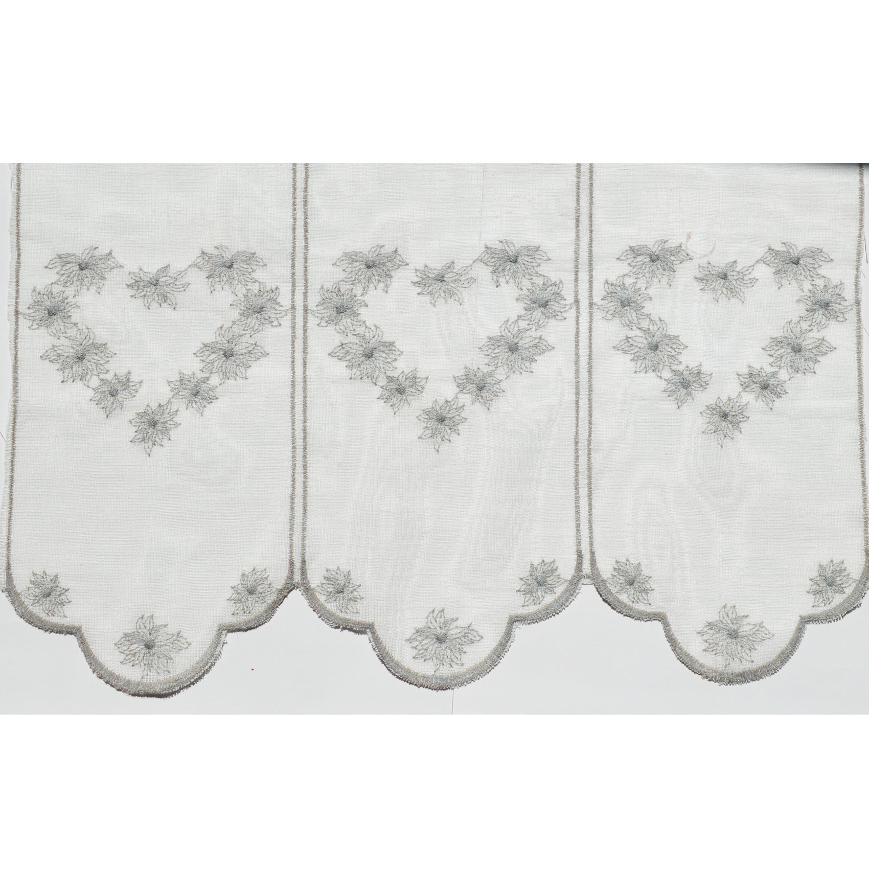 Brise bise aux cœurs brodés — vue 3