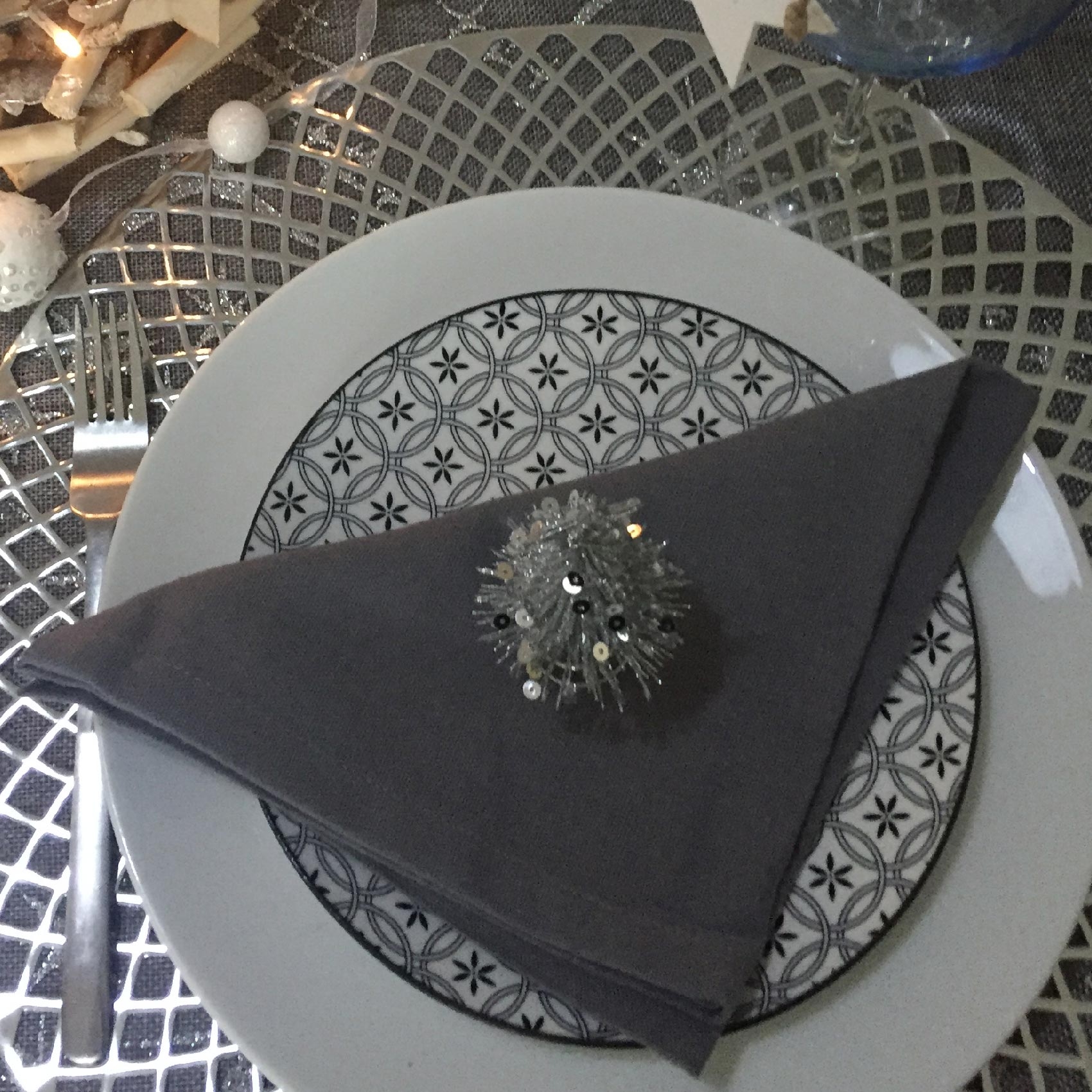 Set de table rond en filigrane — vue 4