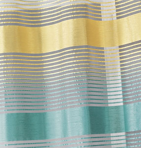 Store bateau à rayures horizontales