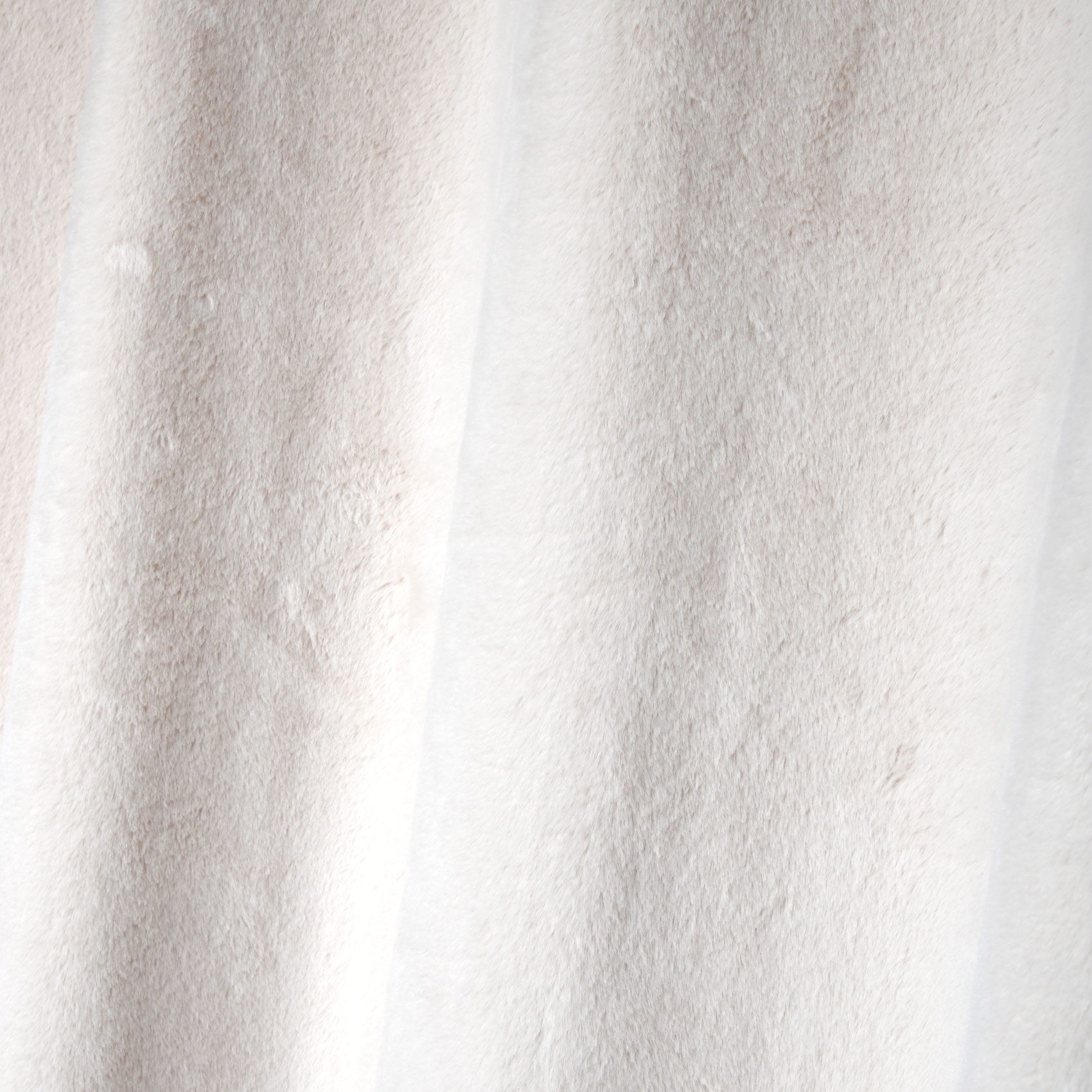 Rideau tamisant en imitation fourrure — vue 4