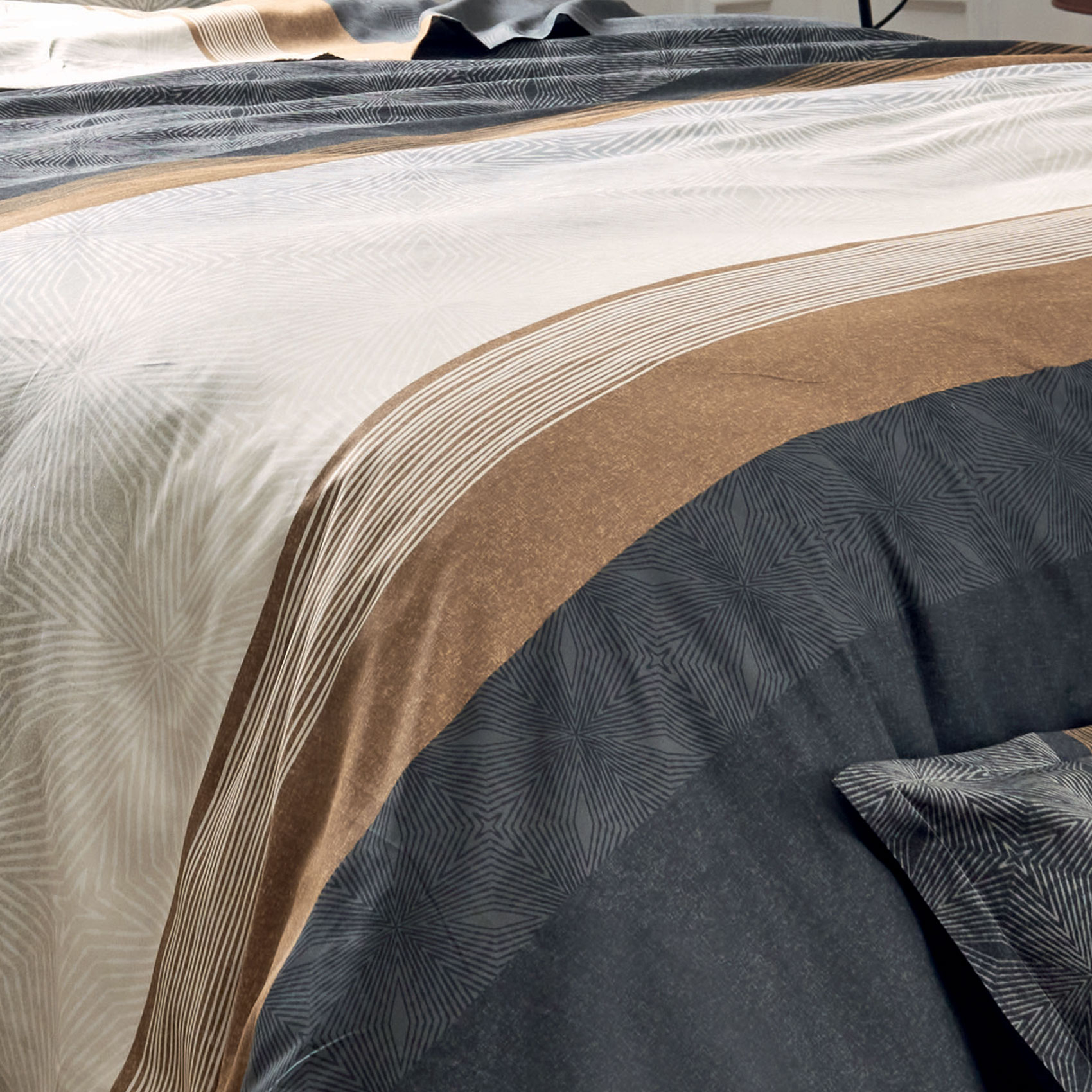 Housse de couette au style graphique — vue 4