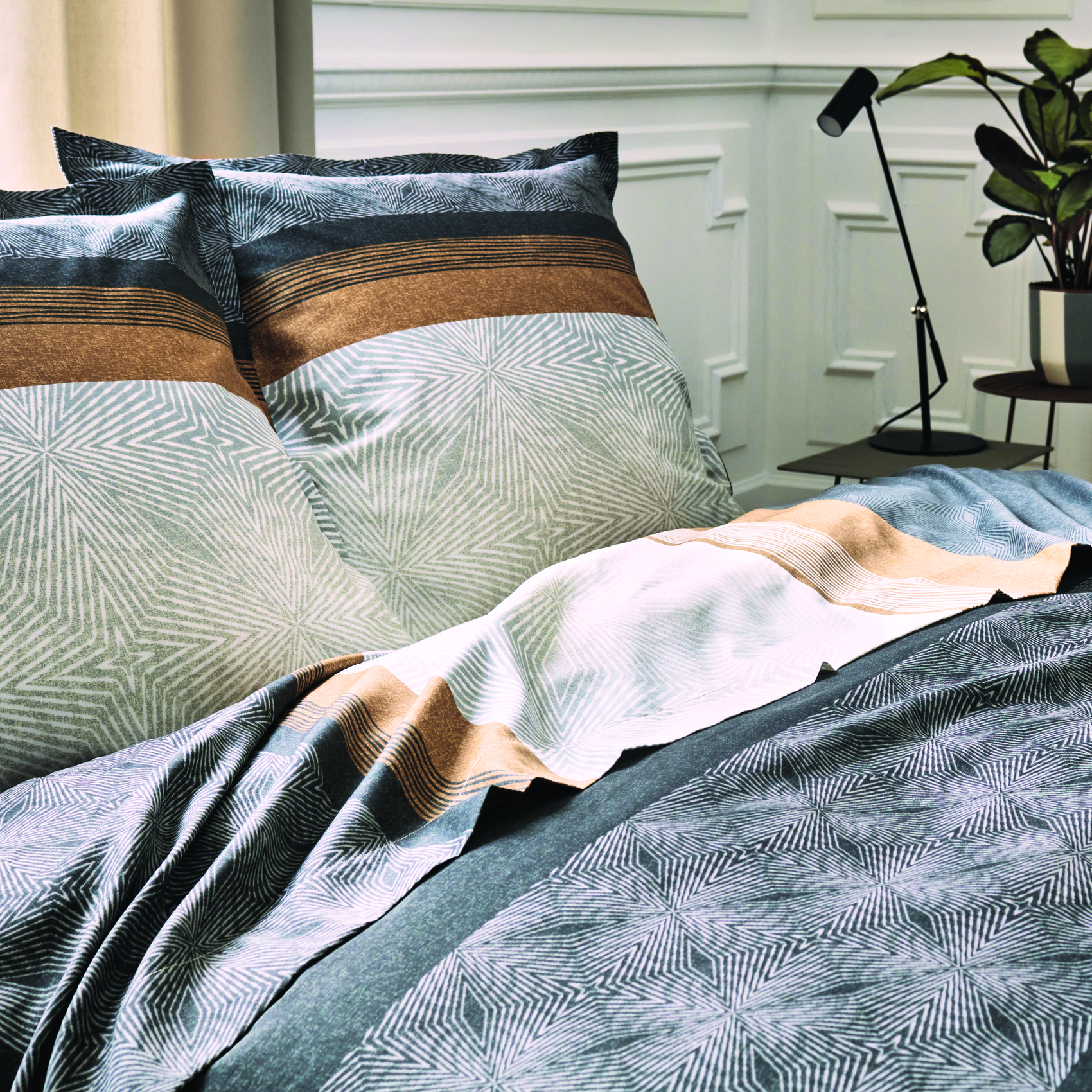 Housse de couette au style graphique — vue 3