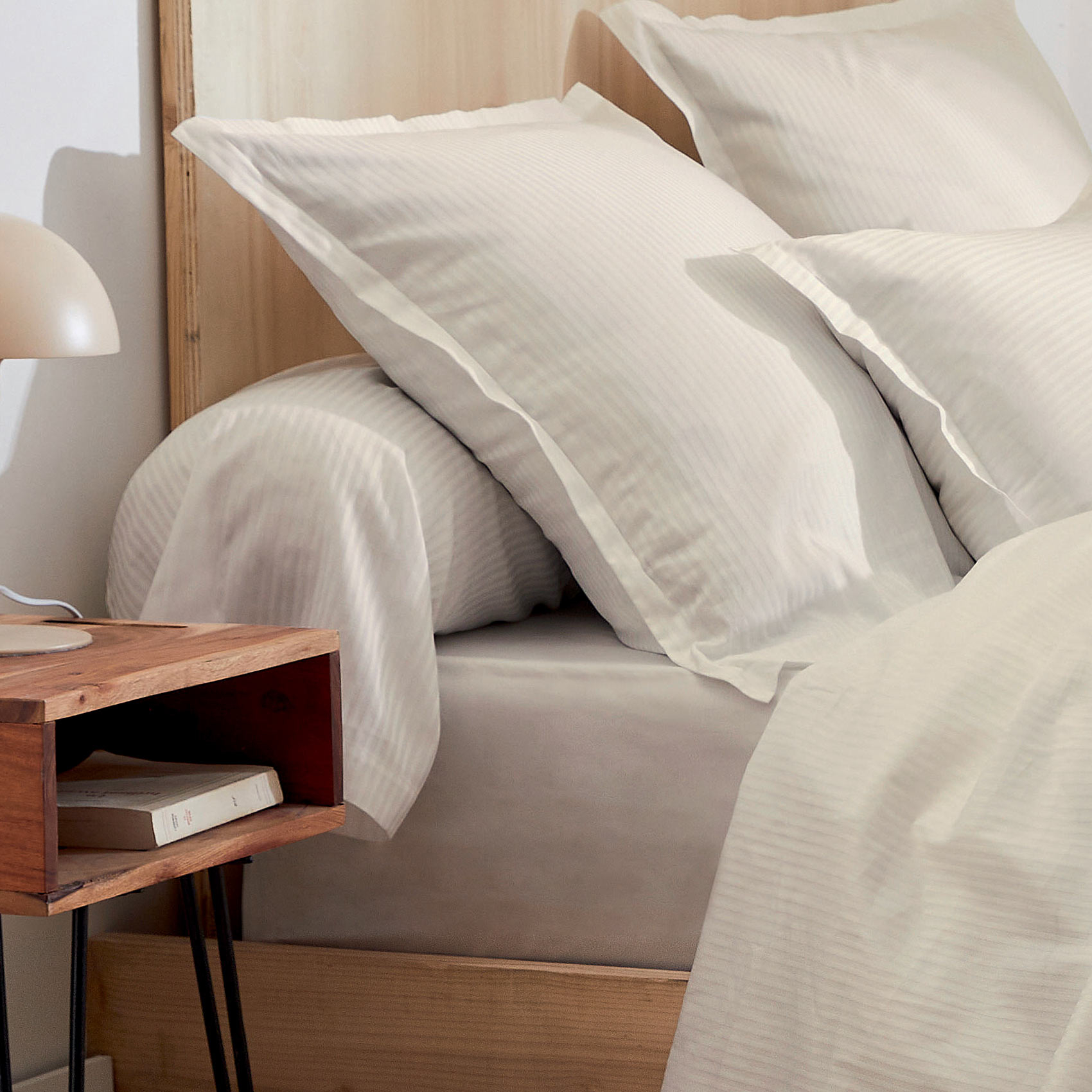 Taie de traversin esprit grand hôtel — vue 4