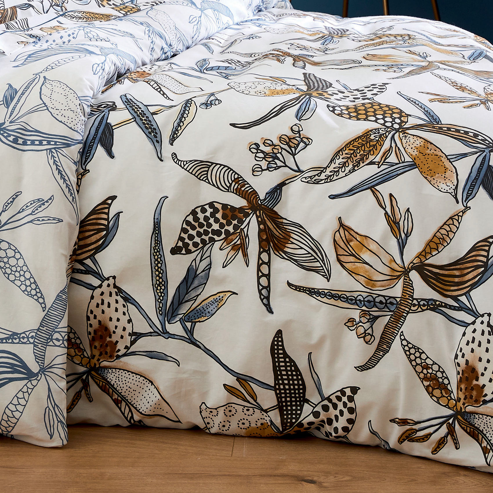 Housse de couette aux fleurs exubérantes — vue 3