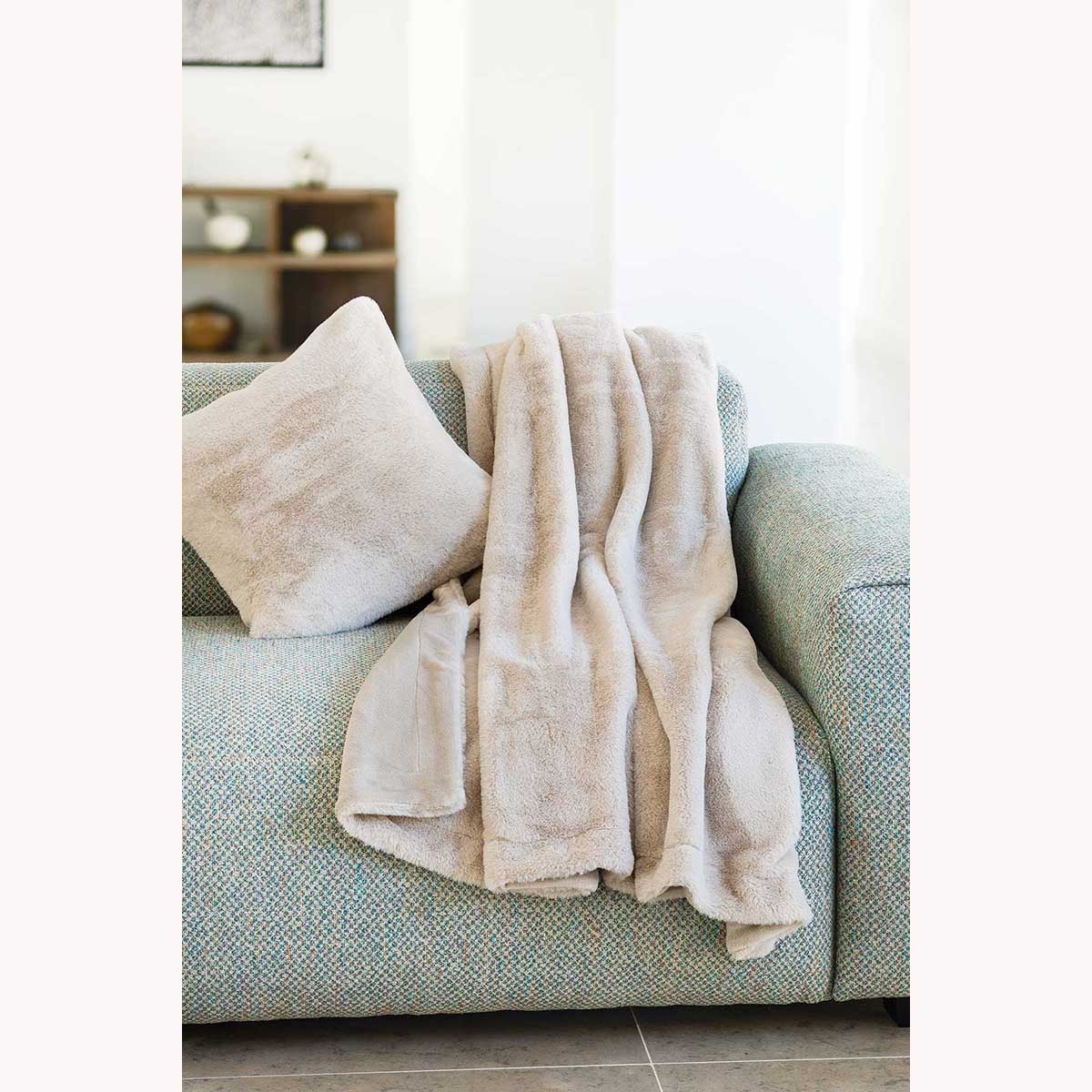 Plaid Double Face Imitation Fourrure et Polaire — vue 3