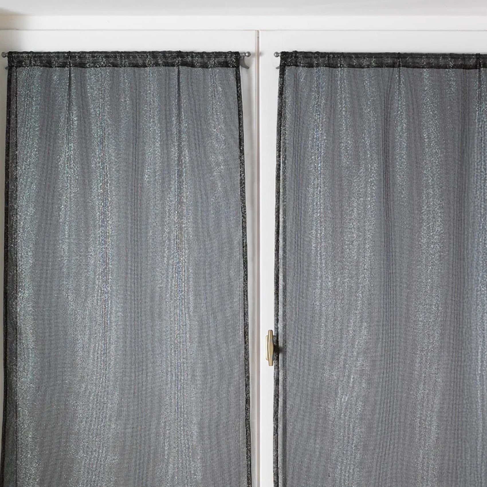 Paire de voilages vitrage effet maille à fils lurex — vue 3